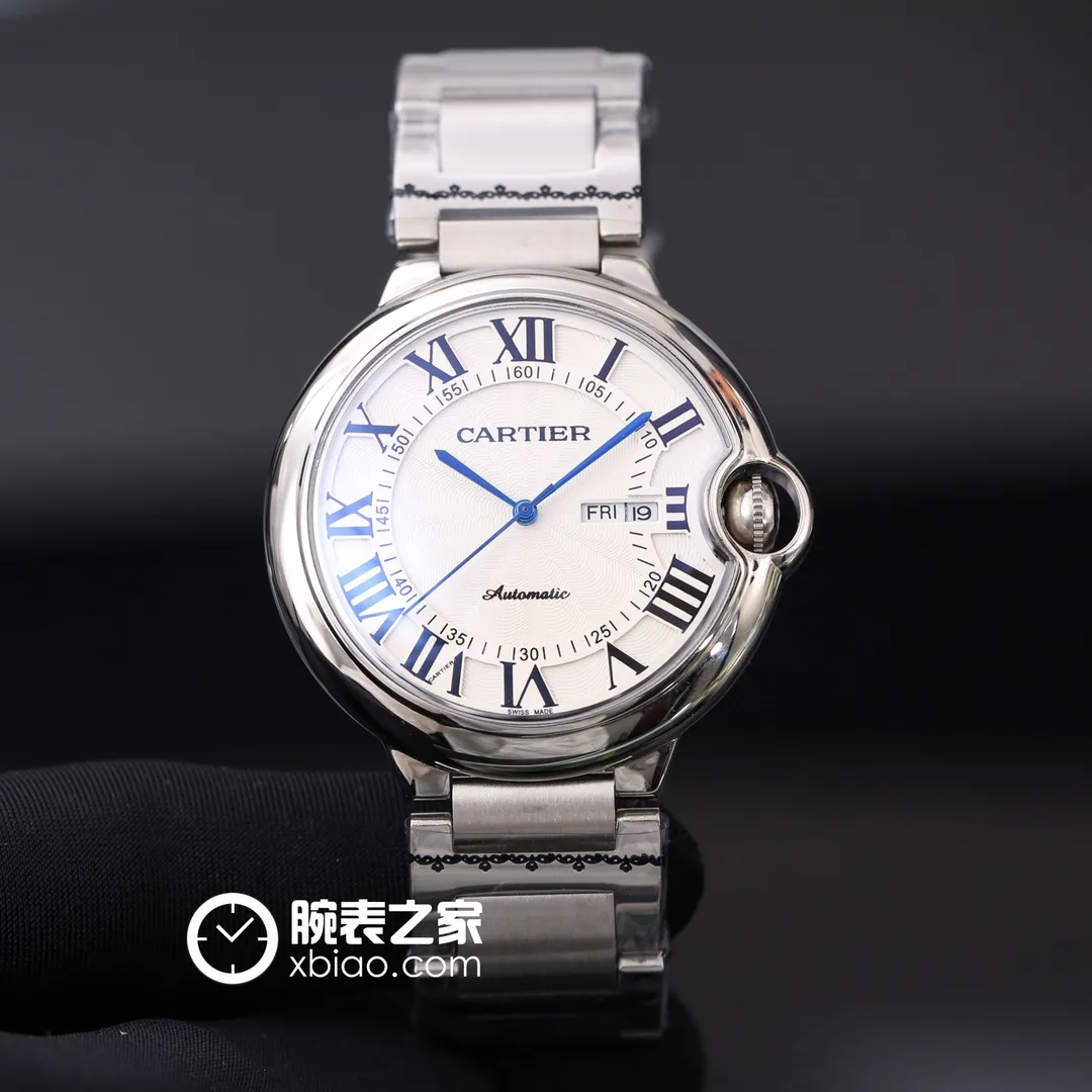 【Foreign trade import】💰1640! Cartier Blue Balloon Series [Movement] Equipped with a 💯 top-level fully automatic mechanical movement (0 repairs and 0 after-sales), it has accurate travel time, excellent performance, and a power reserve of up to 48 hours. [Size] Diameter 43MM, thickness 13MM [Case] ​​316L stainless steel case [Literal] Clear scale, three-dimensional pattern design [Strap] Italian calfskin strap Wrist beauty launched! Welcome to reprint!
