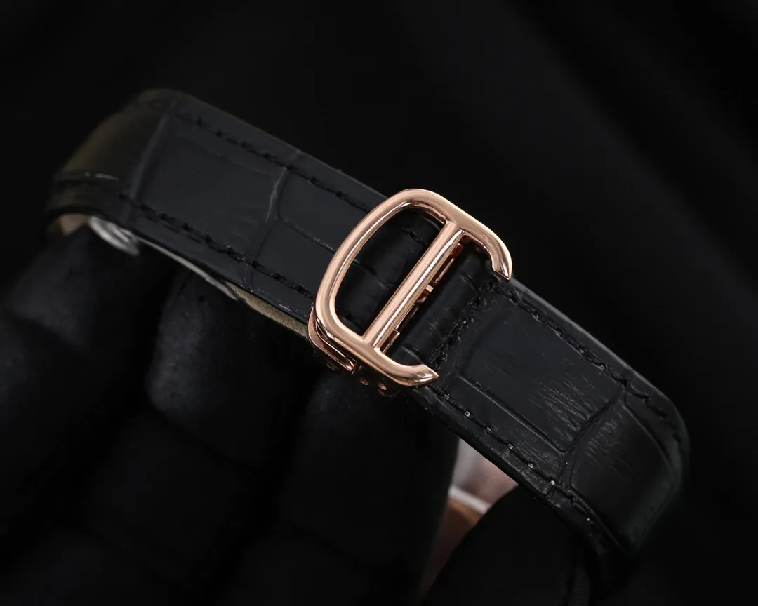【Foreign trade import】💰1260! Cartier (extremely noble and wise work) best design [福] real shot [Type] exquisite men's watch (more excellent) real man [福] (legendary sales) [strap] genuine cowhide strap (more comfortable) deeply loved [福] [movement] super top mechanical movement (more stable) perpetual motion [福] [material] mineral super strong mirror (more wear-resistant) super thick feel [福] wise style [福] atmospheric design [福] Return of the King [福] [Size] 43mm in diameter and 13mm in thickness Smart launch! Welcome to reprint [post] [post]