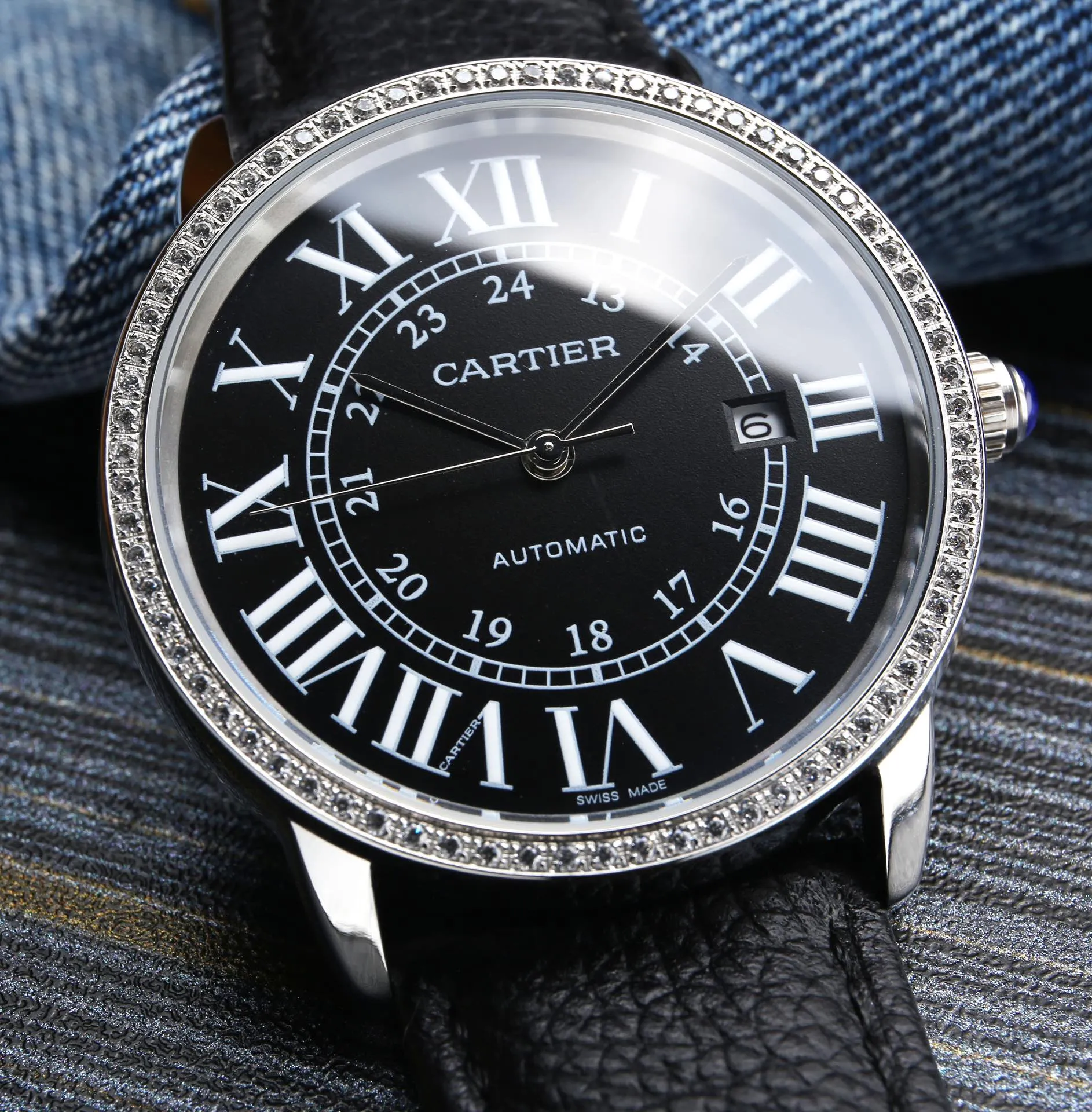 【High-end replica】💰1720! The 2022 new popular Cartier London series men's watch is newly launched [Movement] Equipped with a brand new Japanese original Citizen 8215 mechanical movement, zero repair, good reputation, accurate travel time, and good stability! [Case] ​​Made of 316 stainless steel, the CNC deeply processed handle is inlaid with the same white spinel as the genuine product. The Mohs hardness reaches nine levels, and it is equipped with a sapphire scratch-resistant mirror! The original version synchronizes the 42/11mm shell size [Strap] with original imported Italian crocodile leather pattern [Details] The three-pin model uses the same easy-to-use one-button ear-opening function as the original! This is a luxury and trendy darling, worthy of collection by men (focus on original and new machines) Don’t forget the original intention~, JH...!