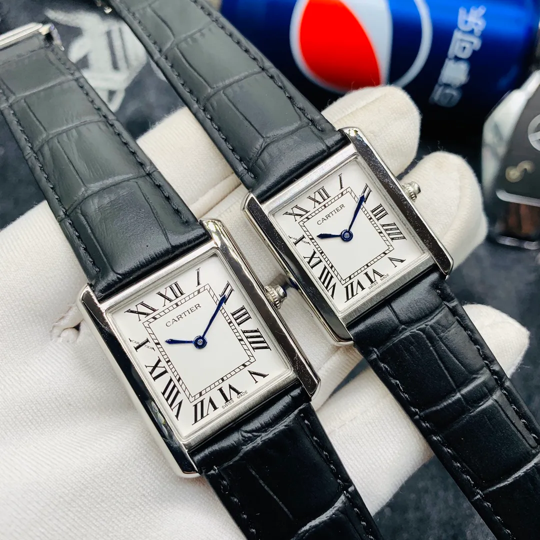 【Foreign Trade Import】💰720 each! Cartier 2-pin ultra-thin tank series pair watch 🏍Strap: top imported cowhide strap 🏍Movement: top imported quartz movement 🏍Size: large 32mm, medium 27mm, small 24mm