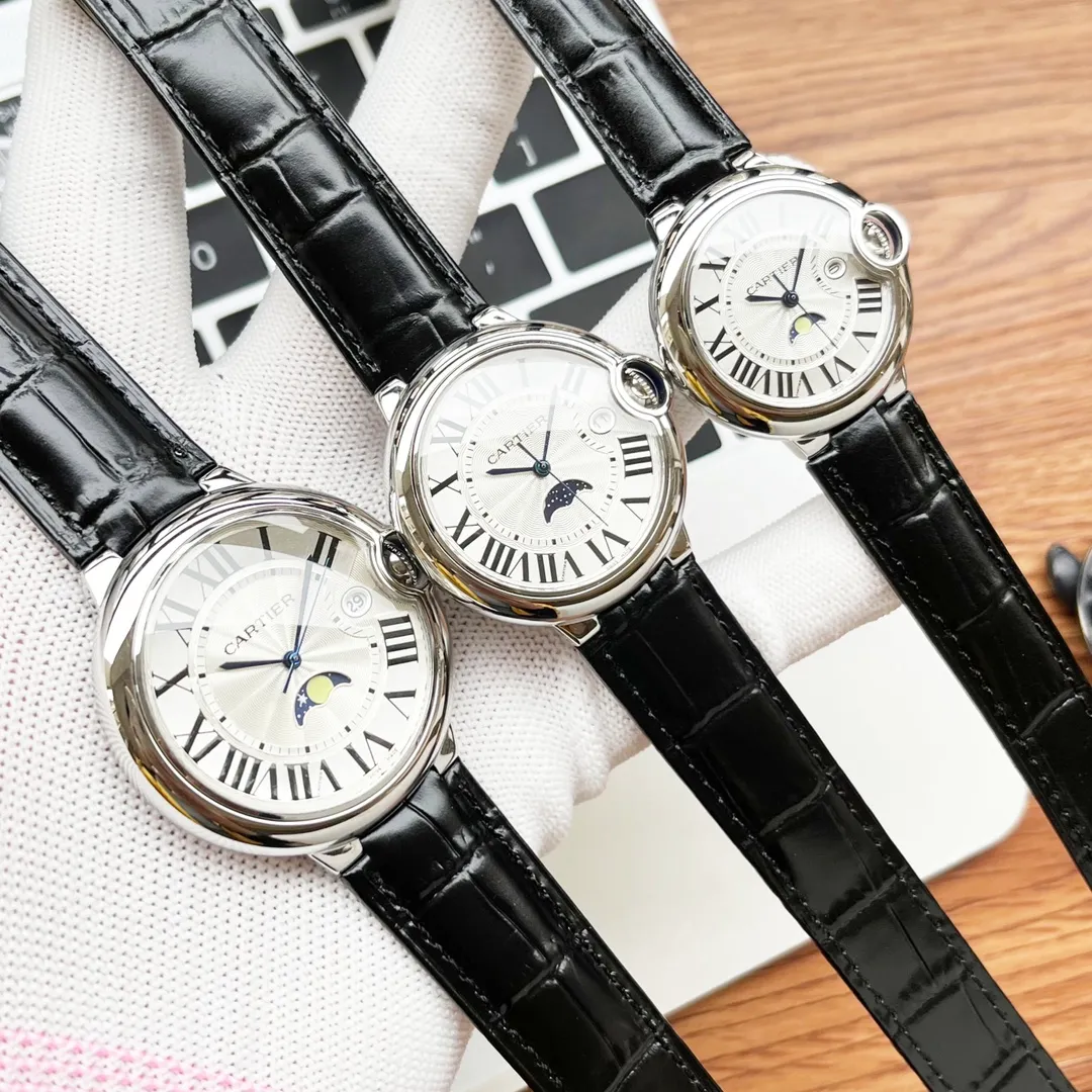 [High-end replica] 💰1720 each! Three sizes in one produced by Taiwan factory, size 33mm 36mm 42mm, Cartier Blue Balloon series: the latest quartz watch for couples, three-hand moon phase and star display, double sapphire glass mirror, 316 stainless steel case, steel blue sword-shaped hands, water drop fisheye effect sapphire mirror 3 o'clock glass opening🈷️Tooth reflection, Italian imported cowhide, 316 original steel belt, size 33mm 36mm42mm (bottom cover coded warranty card and hangtag three codes in one) individually packaged, Xiaohongshu recommends best-selling models, Douyin live broadcast popular models come to Long