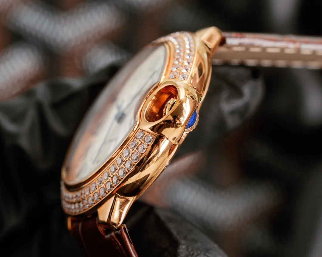 【Foreign trade import】💰1160! Cartier♠️Fully automatic machine, top-layer calfskin, arched blue glass, 36*12mm/33*12mm, the silhouette sculpted by years and experience in shopping malls continues the elegant legend of the domineering president driver de cartier ❗