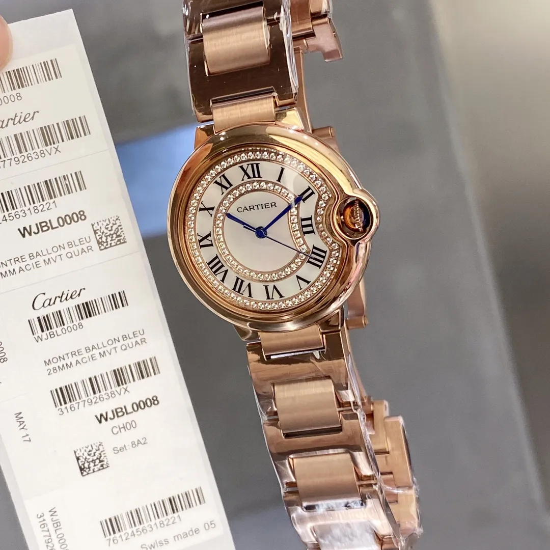 【High-end replica】💰1240! Cartier women's blue balloon luxury series, quartz watches are shipped in the same color [color], pearl shell surface, time flows, special cutting diamond 💎 inlaid ring, personality, perfect, equipped with original imported quartz movement, accurate travel time, Cartier original snap buckle, diameter 36mm, thickness 8mm "Please pay attention to the exclusive background for detailed shooting of the real thing"