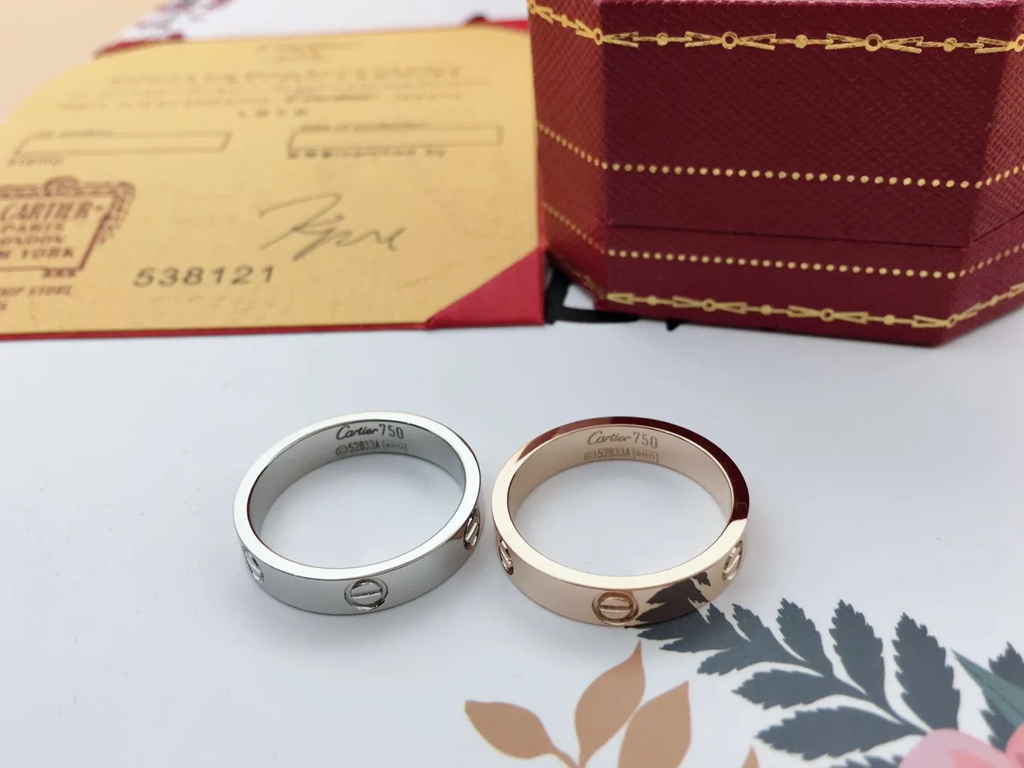 [Replica one to one] 💰240 per Cartier ring, rose gold and silver, two colors, ring size 6-10, generally girls wear 7-8, boys wear 9-10
