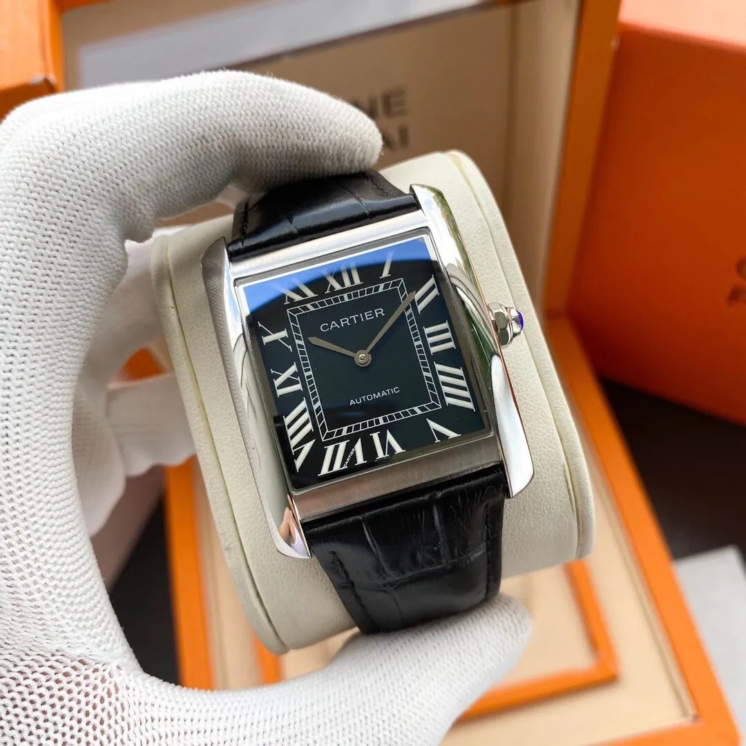 【Foreign trade import】💰1200! CARTIER TANK MC watch: Mechanically simple and elegant watch, stainless steel case, stainless steel multi-faceted crown, decorated with a multi-faceted synthetic spinel, simple and elegant square dial, sword-shaped hands, see-through checkered mechanical movement, elegant streamlined shell, retro luxury, adding a sparkling artistic sense to the watch! 🔥Top quality products with constant quality🔥