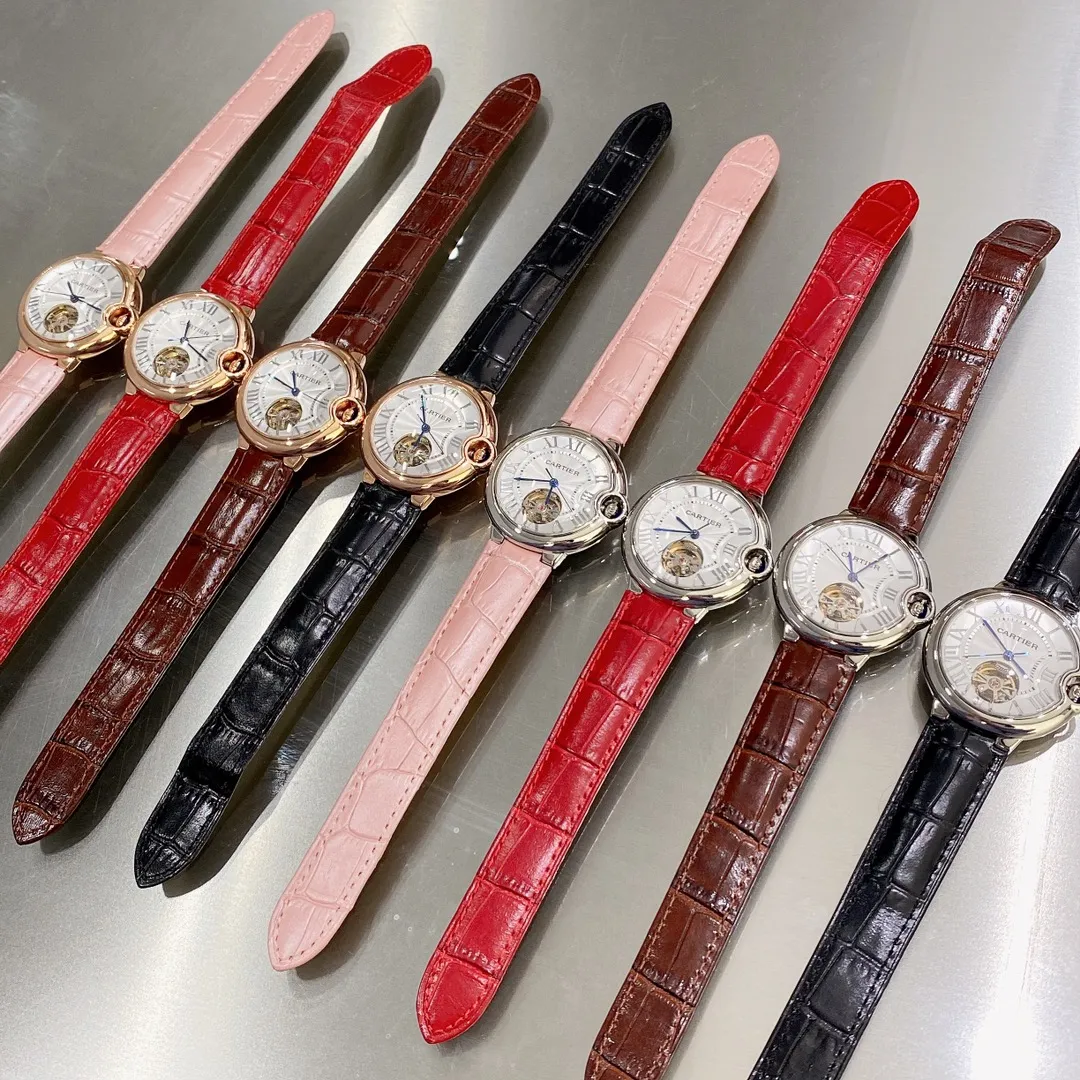 【Customized all-in-one machine】💰1720! Cartier - Cartier women's blue balloon flywheel series 🎈 fisheye sapphire mirror) tourbillon automatic mechanical women's watch is now on the market. The best-selling white Roman nail dial in the counter exudes fashion and beauty. The operation of the movement flywheel is clear at a glance, showing nobility and luxury. Water droplets: Fish-eye bubble double-bubble sapphire mirror) (Four-piece set made of 316 fine steel) (Steel blue sword-shaped hands) 316 steel belt original buckle type or Italian imported cowhide leather strap perfectly blends classic and innovation. The diameter is 36mm wide and 10mm thick. ⚠️Please look for the exclusive quality (the bottom cover code, warranty card and hangtag are three codes in one, individually packaged)