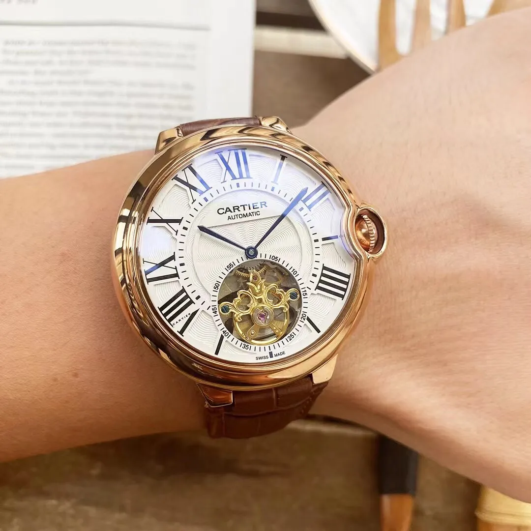 【Foreign Trade Import】💰1440! Cartier's premium men's watch has a simple two-hand large flywheel design, noble atmosphere, gentlemanly style, excellent quality, and is selling well all over the city. Using fully automatic mechanical movement, top-grade 316 stainless steel case, imported calfskin strap, mineral super mirror, size 46*15