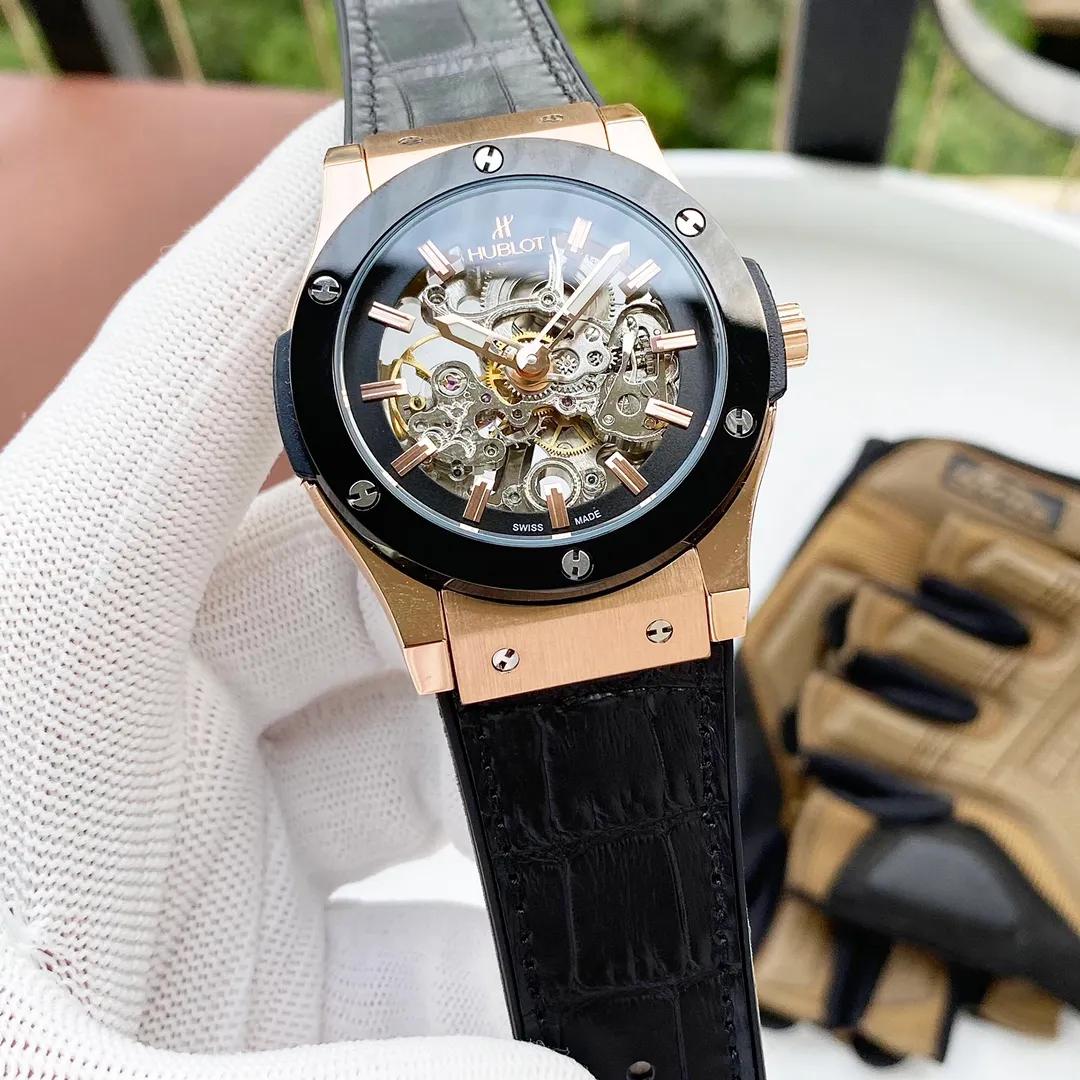 【Foreign Trade Import】💰1440! Hublot's premium men's watch has a two-needle hollow design, exquisite craftsmanship, originality, noble atmosphere, and gentlemanly style. Using fully automatic mechanical movement, top-grade 316 stainless steel case and strap, mineral super mirror, size 42*13