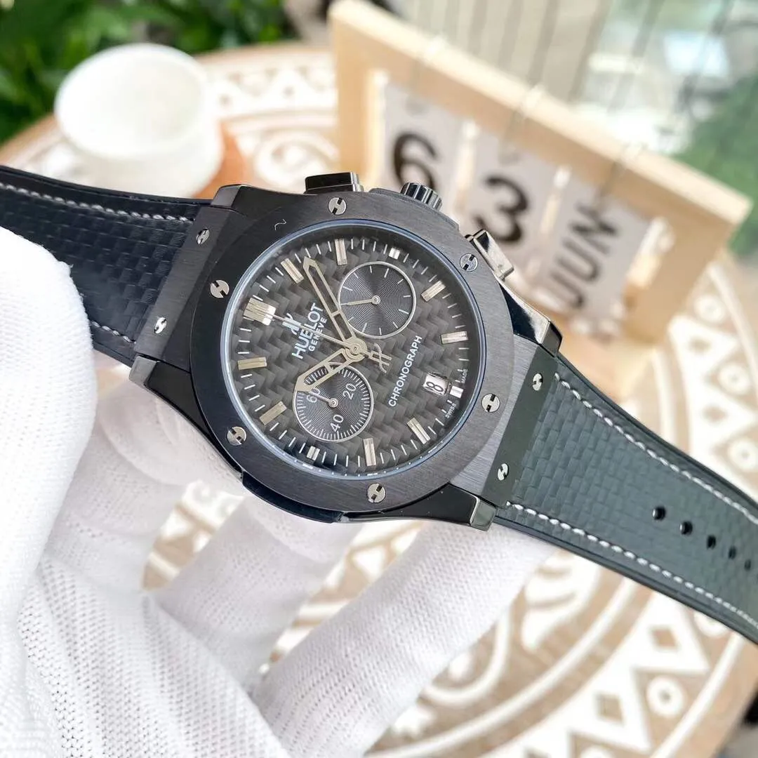 【High-end replica】💰1160! Hublot-Hublot ‼ ️Boutique men's watch🌹🌹🌹Multi-functional design, noble atmosphere, gentlemanly style, excellent quality, hot selling all over the city. Using imported chronograph quartz movement, top-grade 316 stainless steel case, natural rubber strap, mineral super mirror, size 43*10🔥Top-quality products are constantly produced🔥