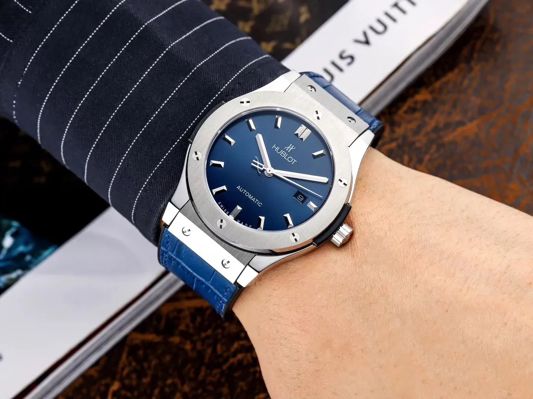 【High-end replica】💰1440! Hublot-HUBLOT Type: [Cool] Men's Watch Case: 316 stainless steel (excellent workmanship) Strap: Imported rubber strap Movement: Imported 8215 fully automatic mechanical movement (stable travel time) Material: Advanced reinforced coated mirror Size: Dial diameter 42mm, thickness 13mm 🔥Top product, constant quality products🔥