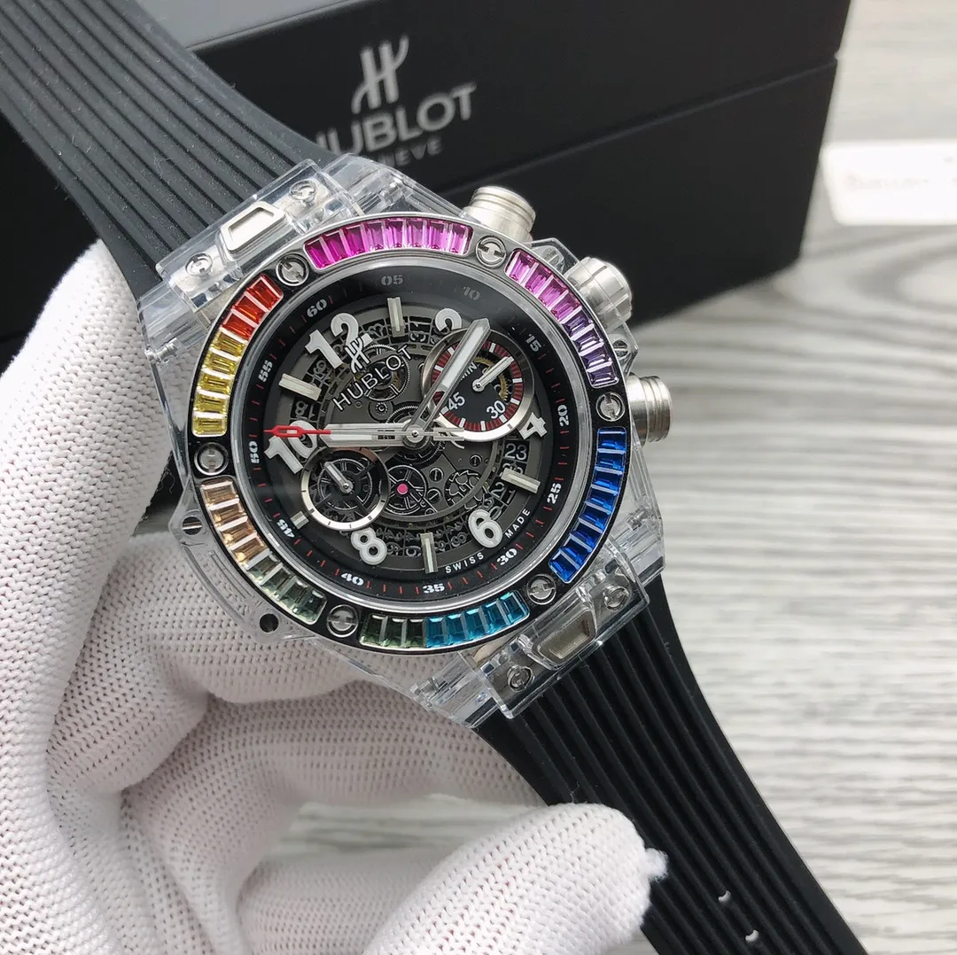 【Top Replica】💰Private chat! Hublot HUBLOT Hublot A42 watch is the best replica of the year - Hublot BIG BANG series 411.JX.4802.RT "fully transparent watch" [Excellent details] 1. Restore the hollow layout of the dragons and phoenixes behind the authentic dial, 2. Use the same acrylic plexiglass as the original for ultimate cloning - completing the impossible task. This material not only has high hardness, but also has excellent physical properties such as corrosion resistance and wear resistance. High-definition scratch-resistant sapphire 💎 glass [Movement function] The diameter of the watch is 45mm. The enhanced version of the chronograph 7750 movement is used to modify the original HUB.1242 core to achieve all functions consistent with formal wear. [Strive for excellence] Go all out, check every level, and try our best to restore every detail of the authentic product while ensuring a perfect "perspective sense". [Gift] Comes with a pair of natural rubber straps of the same style and different colors (can replace the original), the first "fully transparent masterpiece" in the replica industry