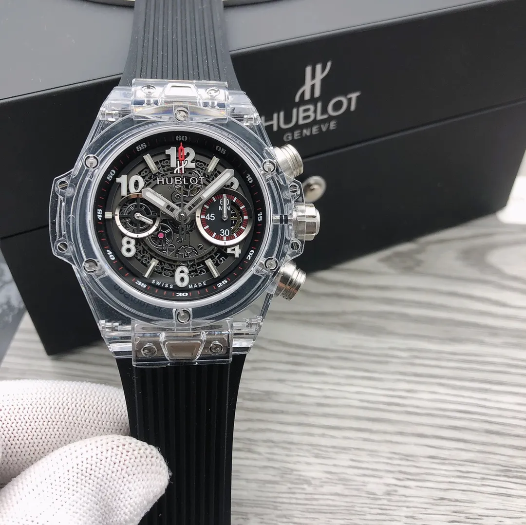 【Top Replica】💰Private chat! Hublot HUBLOT Hublot A42 watch is the best replica of the year - Hublot BIG BANG series 411.JX.4802.RT "fully transparent watch" [Excellent details] 1. Restore the hollow layout of the dragons and phoenixes behind the authentic dial, 2. Use the same acrylic plexiglass as the original for ultimate cloning - completing the impossible task. This material not only has high hardness, but also has excellent physical properties such as corrosion resistance and wear resistance. High-definition scratch-resistant sapphire 💎 glass [Movement function] The diameter of the watch is 45mm. The enhanced version of the chronograph 7750 movement is used to modify the original HUB.1242 core to achieve all functions consistent with formal wear. [Strive for excellence] Go all out, check every level, and try our best to restore every detail of the authentic product while ensuring a perfect "perspective sense". [Gift] Comes with a pair of natural rubber straps of the same style and different colors (can replace the original), the first "fully transparent masterpiece" in the replica industry