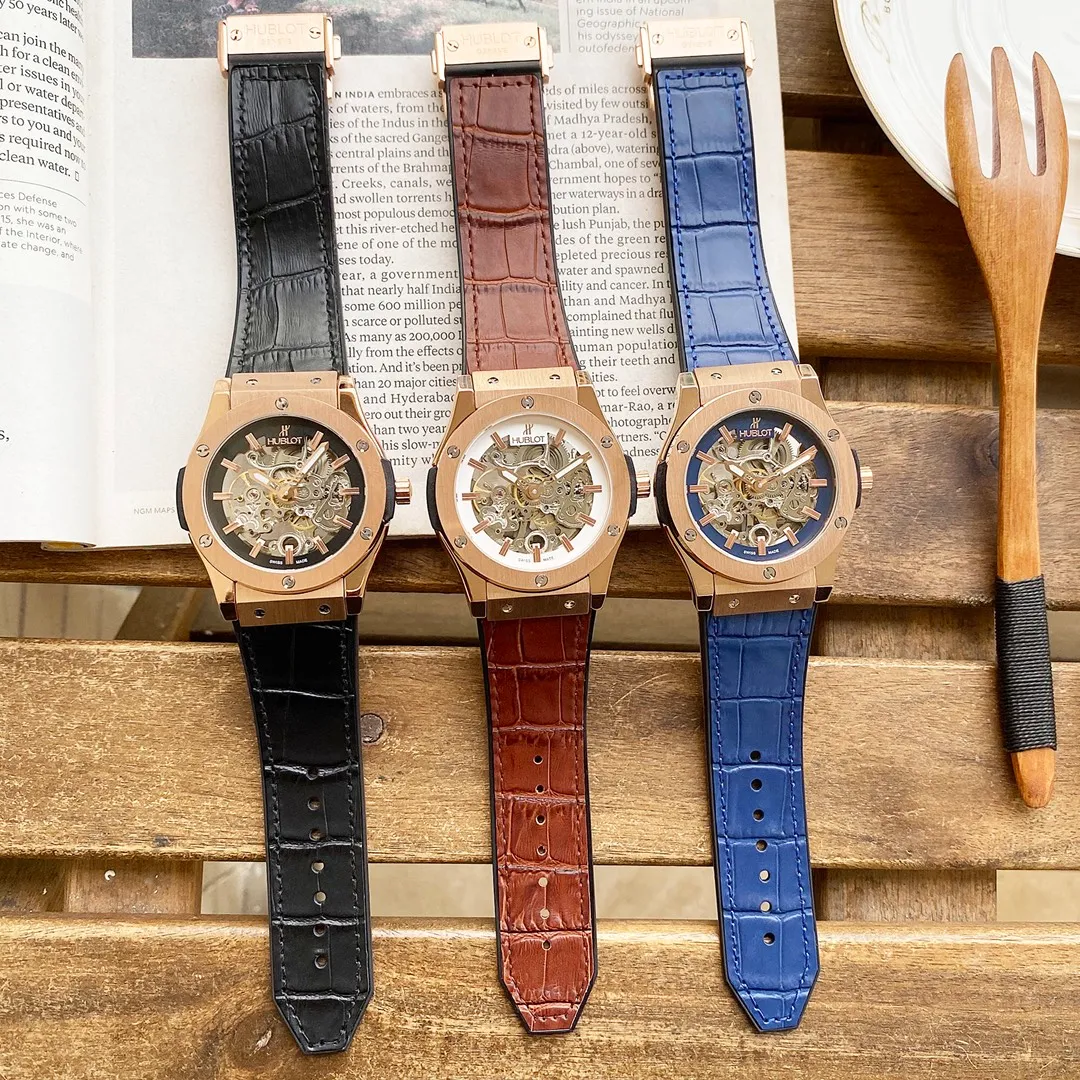 【Foreign Trade Import】💰1440! Hublot's premium men's watch has a simple two-hand hollow design, exquisite craftsmanship, originality, noble atmosphere, and gentlemanly style. Using fully automatic mechanical movement, top-grade 316 stainless steel case and strap, mineral super mirror, size 45*13