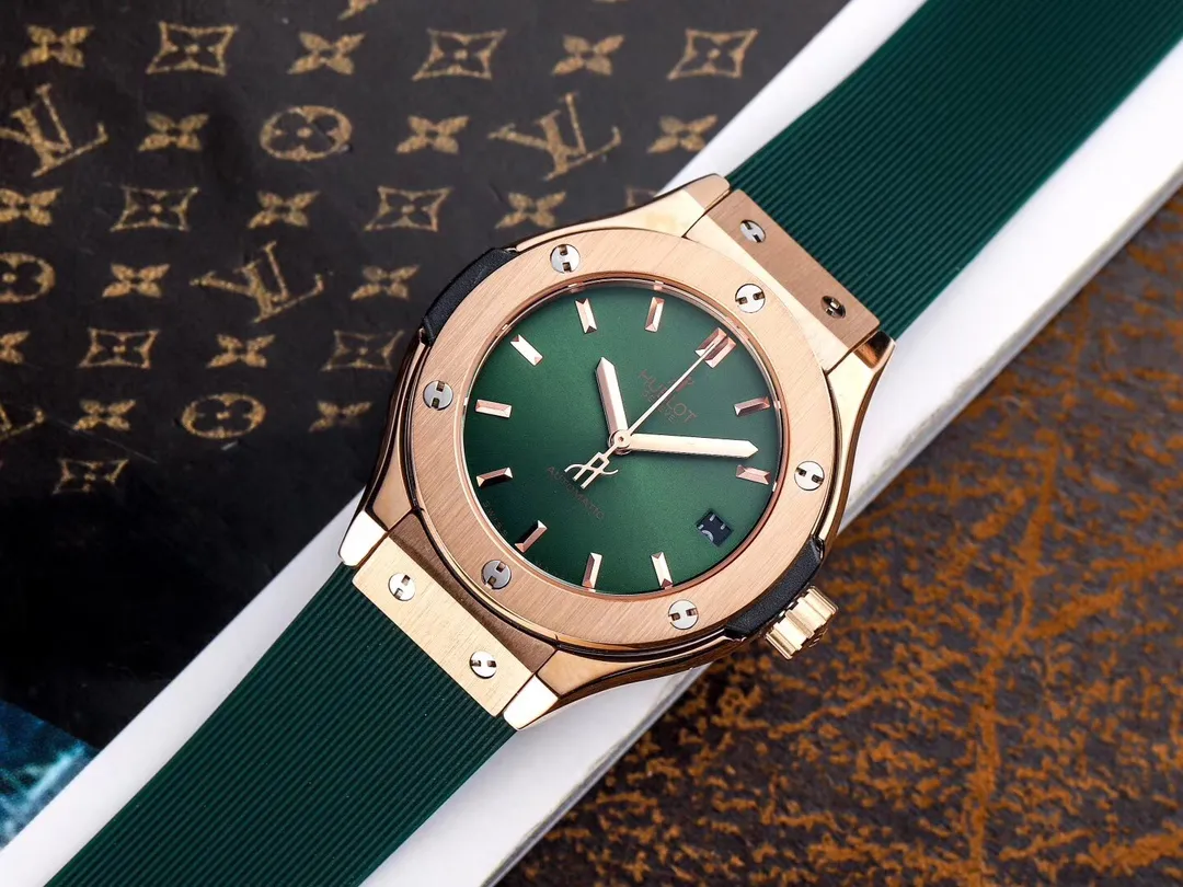 【High-end replica】💰1440! Hublot-HUBLOT Type: [Cool] Men's Watch Case: 316 stainless steel (excellent workmanship) Strap: Imported rubber strap Movement: Imported 8215 fully automatic mechanical movement (stable travel time) Material: Advanced reinforced coated mirror Size: Dial diameter 42mm, thickness 13mm 🔥Top product, constant quality products🔥