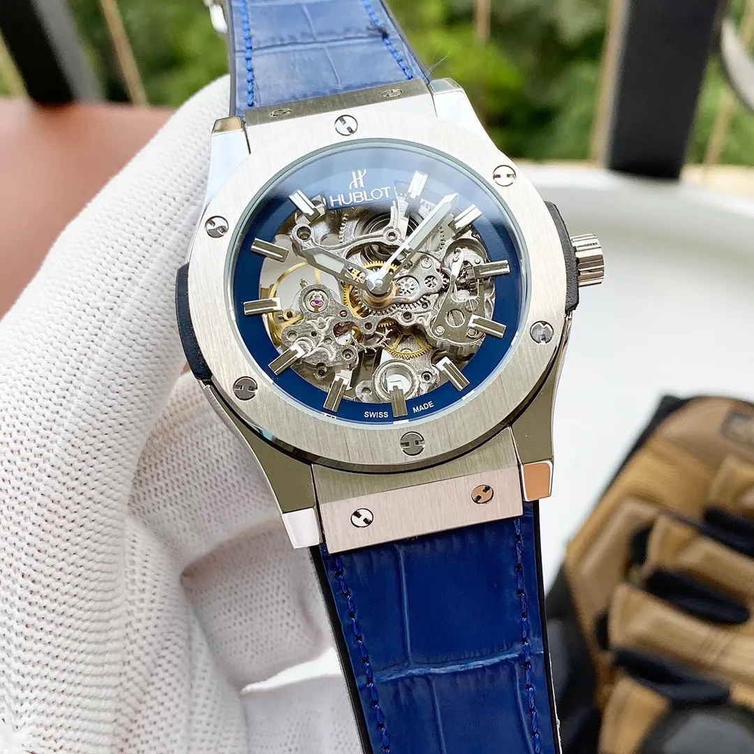【Foreign Trade Import】💰1440! Hublot's premium men's watch has a two-needle hollow design, exquisite craftsmanship, originality, noble atmosphere, and gentlemanly style. Using fully automatic mechanical movement, top-grade 316 stainless steel case and strap, mineral super mirror, size 42*13