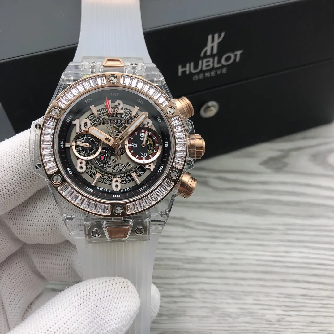 【Top Replica】💰Private chat! Hublot HUBLOT Hublot A42 watch is the best replica of the year - Hublot BIG BANG series 411.JX.4802.RT "fully transparent watch" [Excellent details] 1. Restore the hollow layout of the dragons and phoenixes behind the authentic dial, 2. Use the same acrylic plexiglass as the original for ultimate cloning - completing the impossible task. This material not only has high hardness, but also has excellent physical properties such as corrosion resistance and wear resistance. High-definition scratch-resistant sapphire 💎 glass [Movement function] The diameter of the watch is 45mm. The enhanced version of the chronograph 7750 movement is used to modify the original HUB.1242 core to achieve all functions consistent with formal wear. [Strive for excellence] Go all out, check every level, and try our best to restore every detail of the authentic product while ensuring a perfect "perspective sense". [Gift] Comes with a pair of natural rubber straps of the same style and different colors (can replace the original), the first "fully transparent masterpiece" in the replica industry