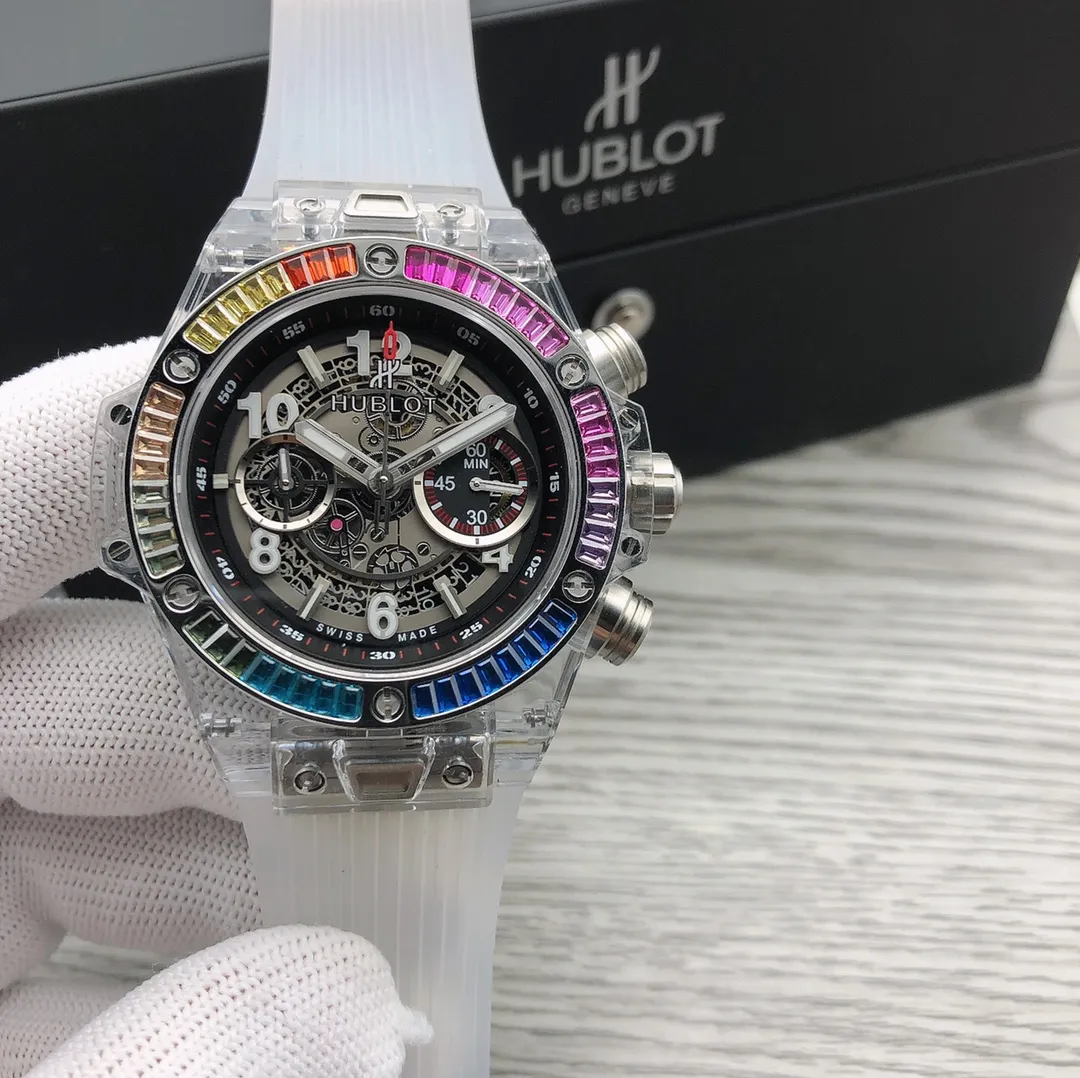 【Top Replica】💰Private chat! Hublot HUBLOT Hublot A42 watch is the best replica of the year - Hublot BIG BANG series 411.JX.4802.RT "fully transparent watch" [Excellent details] 1. Restore the hollow layout of the dragons and phoenixes behind the authentic dial, 2. Use the same acrylic plexiglass as the original for ultimate cloning - completing the impossible task. This material not only has high hardness, but also has excellent physical properties such as corrosion resistance and wear resistance. High-definition scratch-resistant sapphire 💎 glass [Movement function] The diameter of the watch is 45mm. The enhanced version of the chronograph 7750 movement is used to modify the original HUB.1242 core to achieve all functions consistent with formal wear. [Strive for excellence] Go all out, check every level, and try our best to restore every detail of the authentic product while ensuring a perfect "perspective sense". [Gift] Comes with a pair of natural rubber straps of the same style and different colors (can replace the original), the first "fully transparent masterpiece" in the replica industry