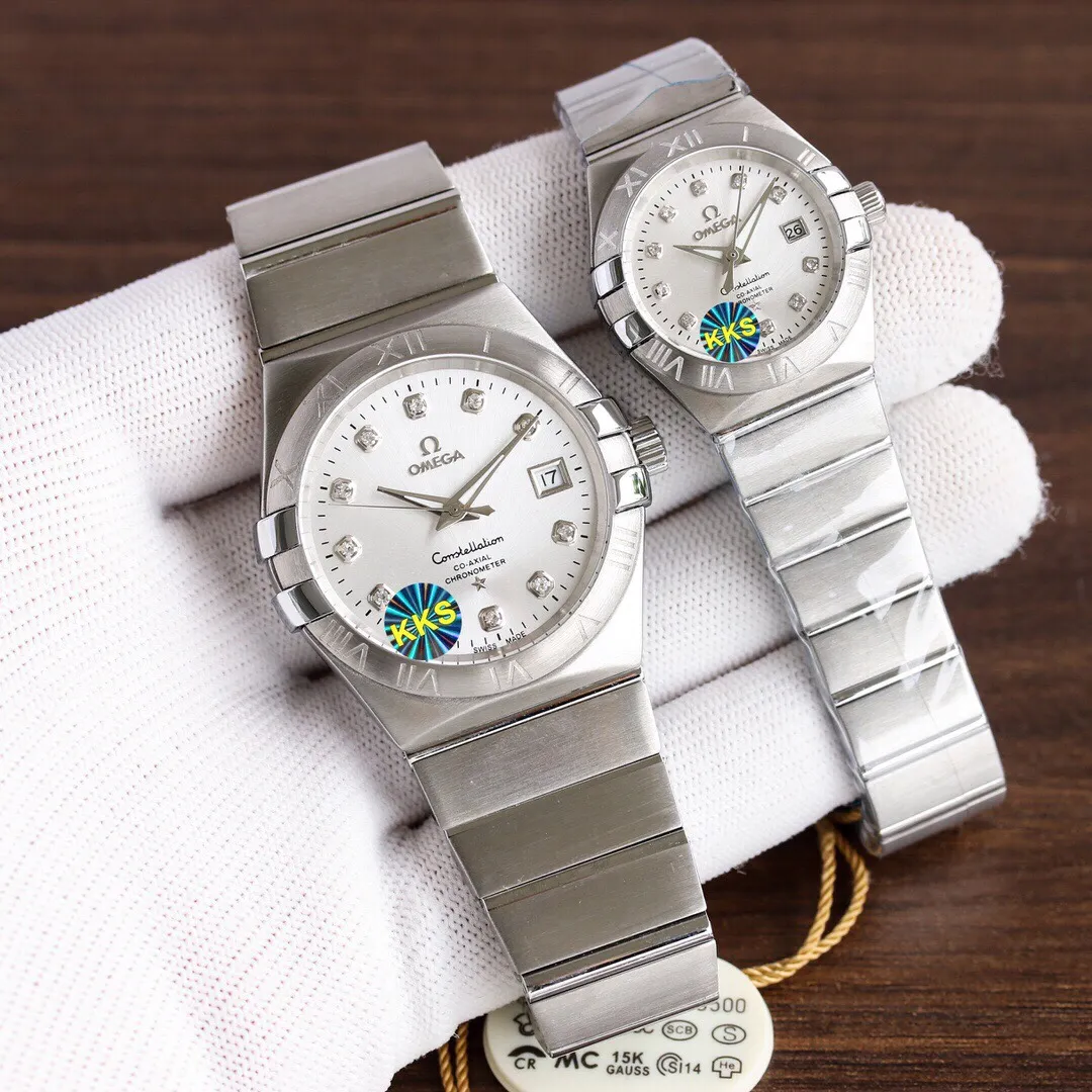 [Customized all-in-one machine] 💰1920 each! Omega's new upgraded version will arrive in 2022. The revised quality is exclusively customized. The 8500 movement is specially designed. The real-shot classic style is eternal. Omega Omega couple watch, double eagle constellation series. The men's model is equipped with imported 8215 movement machinery (zero repair). The female model is equipped with imported Seiko NH05 movement machinery (zero repair)...Swiss quality 100% super waterproof luminous sapphire glass back design, size male 38mmx10.5, Female 27mmx10.5, three-level waterproof, you can swim with confidence 🏊 The appearance is the same as the inside, unique! Create market-friendly prices! Welcome to forward and order! Please certify the exclusive KKS details. The KKS exclusive quality code is 80456374. Welcome to compare the quality.
