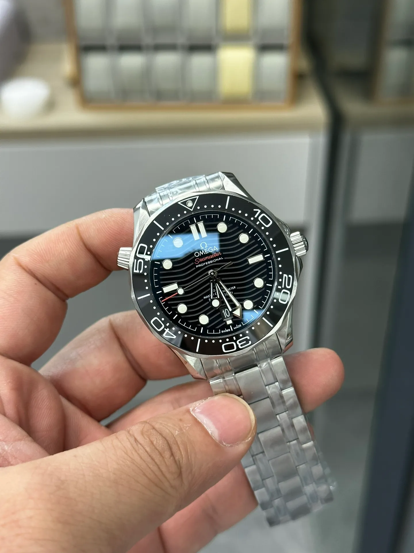 Omega Seamaster 300 black real shot❤️