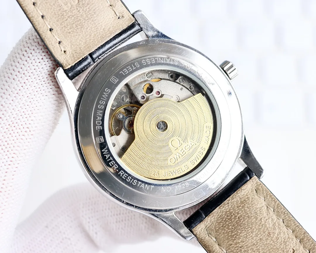 【High-end replica】💰1240! OMEGA-OMEGA‼ ️Boutique men's watch 🌹🌹🌹New multi-functional design, noble atmosphere, gentlemanly style, excellent quality, hot selling all over the city. Adopting fully automatic mechanical movement, top-grade 316 stainless steel case, imported calfskin strap, sapphire mirror, diameter 42mm🔥Top quality products are constantly produced🔥