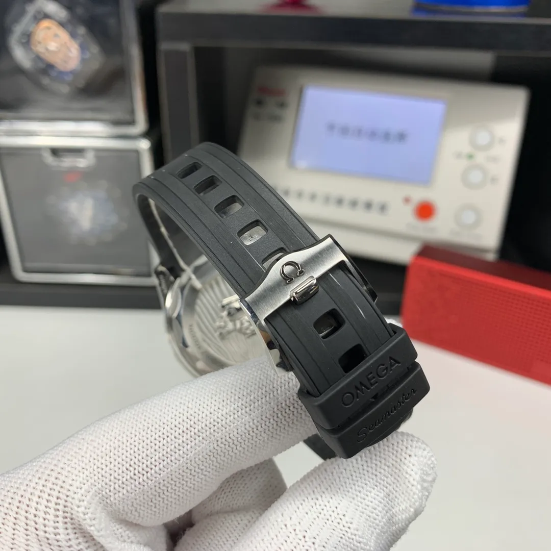 【High-end replica】💰1240! 【Customized all-in-one machine】💰1920! 【Top Replica】💰3700! OMEGA Seamaster Diver 300M 210.32.42.20.01.002 watch (Nekton version) is equipped with a customized version of Cal.8806 automatic mechanical movement and sapphire mirror. The actual picture is a top-level replica!