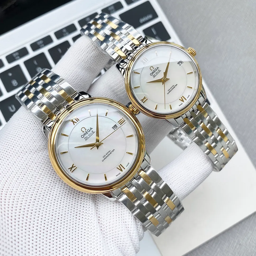 Omega-De Ville Series-Couple Watches! Authentic mold opening, the highest version on the market 👏The lettering is made of natural pearl shells, crystal clear (the design is very imaginative) 👏The glass is upgraded to high-definition arched double sapphire glass (clearer display, anti-scratch) 👏The back of the steel belt also has the original laser product batch number! It took 9 months to make many corrections and upgrades to create a 1:1 shell model, striving for perfection! The diameter of men's wear is 39.5mm, and the diameter of women's wear is 32.7mm👏! The style adopts the original Citizen 8215® movement, which vibrates 28,800 times per hour, and has zero repair quality. ✅The style is matched with Italian cowhide to make the wrist more comfortable and comfortable. 🗣The strap/buckle is engraved with the classic "OMEGA" logo, which is generous and classy. Real shot🔰Please pay attention to the details!