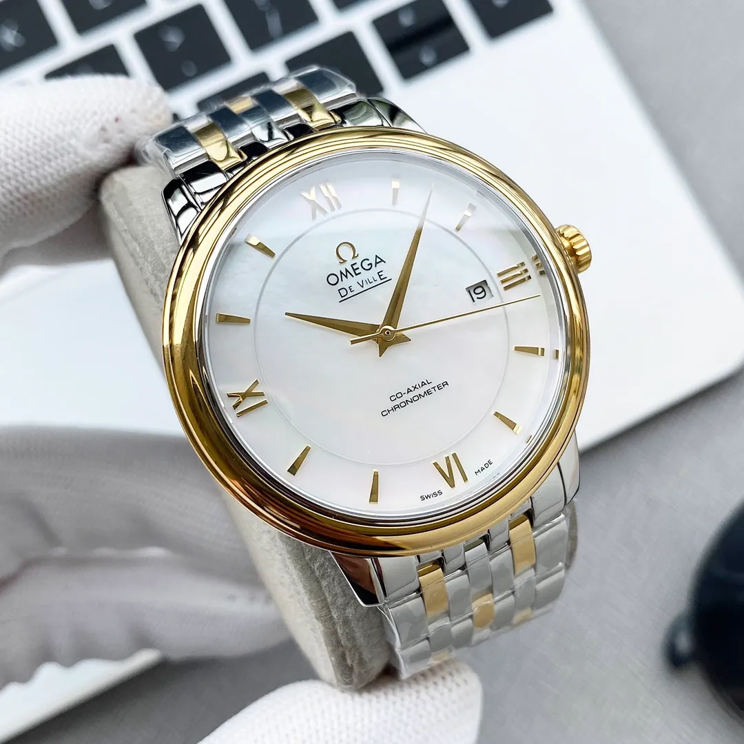 Omega-De Ville Series-Couple Watches! Authentic mold opening, the highest version on the market 👏The lettering is made of natural pearl shells, crystal clear (the design is very imaginative) 👏The glass is upgraded to high-definition arched double sapphire glass (clearer display, anti-scratch) 👏The back of the steel belt also has the original laser product batch number! It took 9 months to make many corrections and upgrades to create a 1:1 shell model, striving for perfection! The diameter of men's wear is 39.5mm, and the diameter of women's wear is 32.7mm👏! The style adopts the original Citizen 8215® movement, which vibrates 28,800 times per hour, and has zero repair quality. ✅The style is matched with Italian cowhide to make the wrist more comfortable and comfortable. 🗣The strap/buckle is engraved with the classic "OMEGA" logo, which is generous and classy. Real shot🔰Please pay attention to the details!