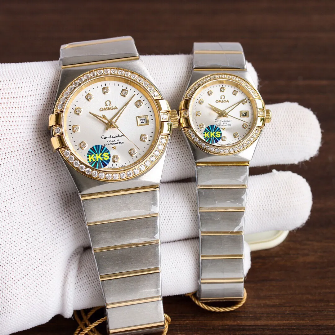 [Customized all-in-one machine] 💰1920 each! Omega's new upgraded version will arrive in 2022. The revised quality is exclusively customized. The 8500 movement is specially designed. The real-shot classic style is eternal. Omega Omega couple watch, double eagle constellation series. The men's model is equipped with imported 8215 movement machinery (zero repair). The female model is equipped with imported Seiko NH05 movement machinery (zero repair)...Swiss quality 100% super waterproof luminous sapphire glass back design, size male 38mmx10.5, Female 27mmx10.5, three-level waterproof, you can swim with confidence 🏊 The appearance is the same as the inside, unique! Create market-friendly prices! Welcome to forward and order! Please certify the exclusive KKS details. The KKS exclusive quality code is 80456374. Welcome to compare the quality.