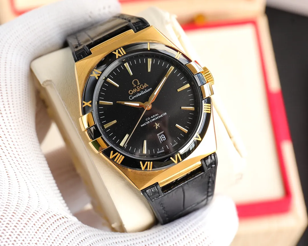 【High-end replica】💰1440! 【Customized all-in-one machine】💰1920! The fifth generation of OMEGA’s “Constellation Gents’” Constellation series still continues the classic star emblem and bezel claw elements, showing an elegant gentleman’s style. Size 39mm, equipped with 8900 fully automatic mechanical movement, sapphire mirror, made of German 316L stainless steel, top craftsmanship, original 1:1 replica and exclusive product! 🔥Top quality products with constant quality🔥