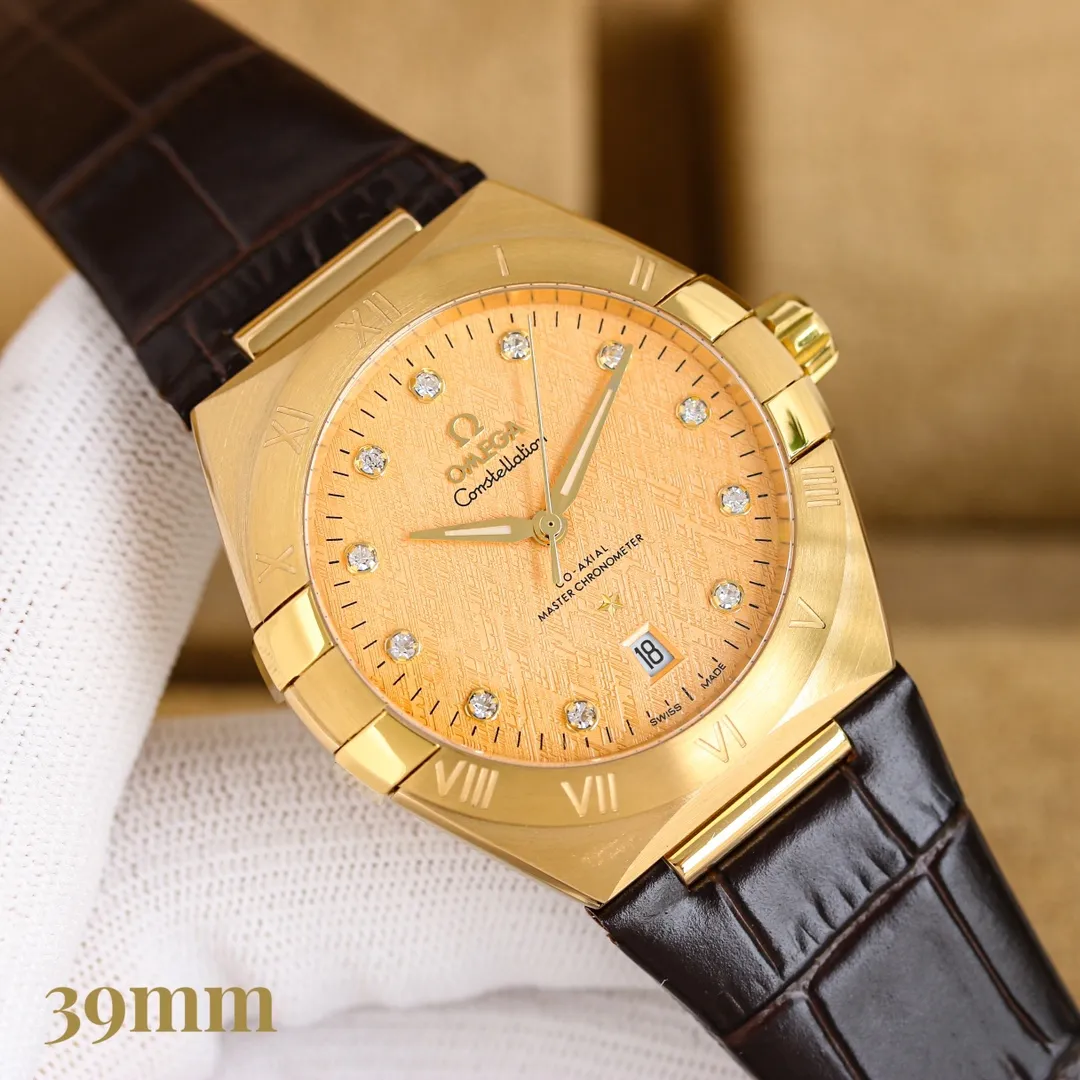 【Customized all-in-one machine】💰1720! Omega fifth generation constellation series! Brand new original size 39MM watch! Fully automatic imported Citizen mechanical movement, a hot-selling item in 2024‼ ️ [Movement] The original imported 9015 all-in-one movement, the see-through bottom movement can be seen at a glance, perfectly presented [Case] ​​316L stainless steel case, made by exclusive CNC technology, with arched double-dived sapphire mirror, clear text lines and well-proportioned checkered pattern, three-degree waterproof, watch diameter 39/11mm [Bracelet] Imported rubber tape from Italy with original folding clasp, please pay attention to the details