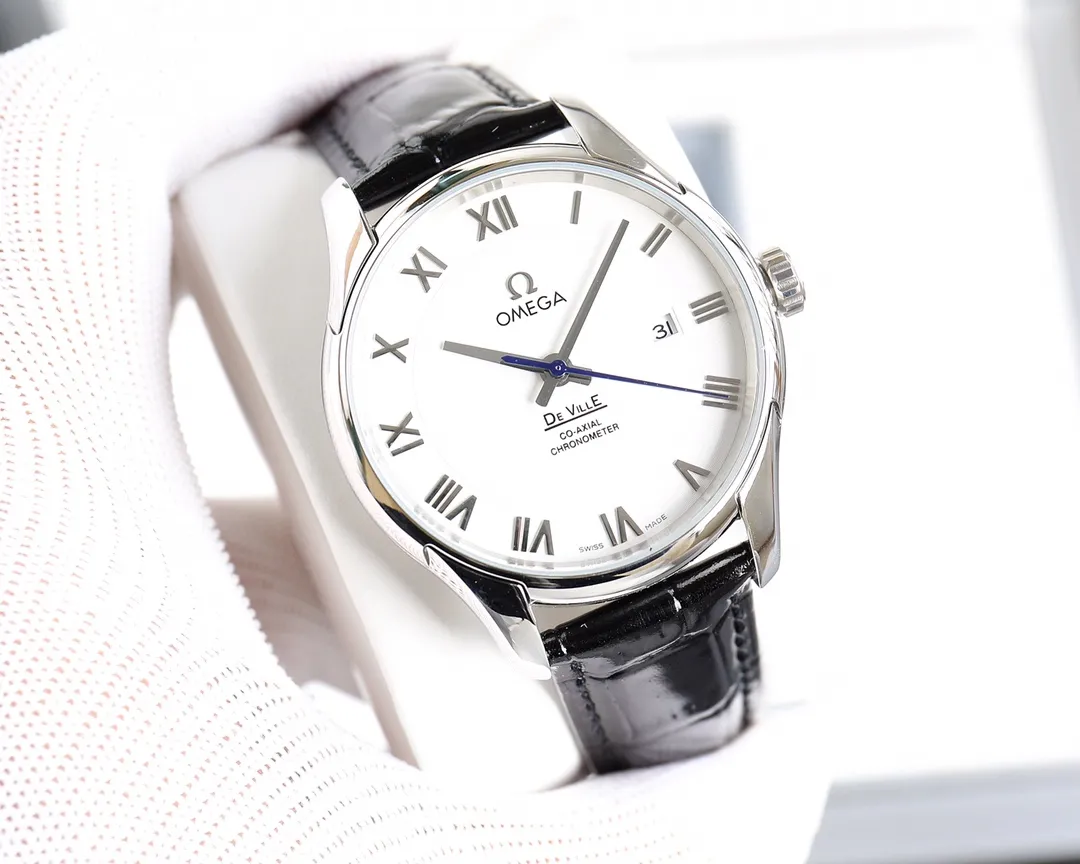 【High-end replica】💰1240! 【Customized all-in-one machine】💰1760! Omega De Ville series men's mechanical watch, a new upgraded version will arrive in 2023. The modified quality is exclusively customized with a special design of the 8500 movement splint. [Movement] Re-engraved and restored 8500 coaxial movement, with a see-through bottom showing the movement at a glance, perfectly presented. [Case] 316L stainless steel case, made with exclusive CNC technology, with arched wear-resistant super strong glass, clear text lines and well-proportioned checkering. Three degrees waterproof, watch diameter 41/11mm [Watch chain] Italian imported cowhide leather strap with original folding clasp or 316 stainless steel original clasp optional. The exclusive quality code is 83145368.