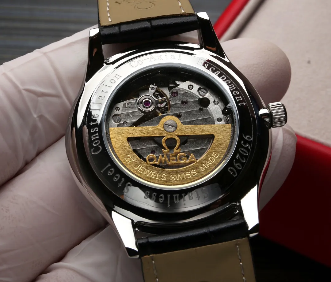 【Customized all-in-one machine】💰1920! The Omega Sun, Moon and Stars series is equipped with a customized version of the original imported 8219 movement (0 repairs and 0 after-sales), 24-hour/true moon phase display, 5-digit small seconds. Double sapphire glass mirror, Italian cowhide, table diameter 39X10m. 5 degrees waterproof! The elegant style instantly enhances a man's charm and is a symbol of taste and noble life! (Focus on original new machines) Focus on quality and never forget the original intention! Real display, produced by JH!