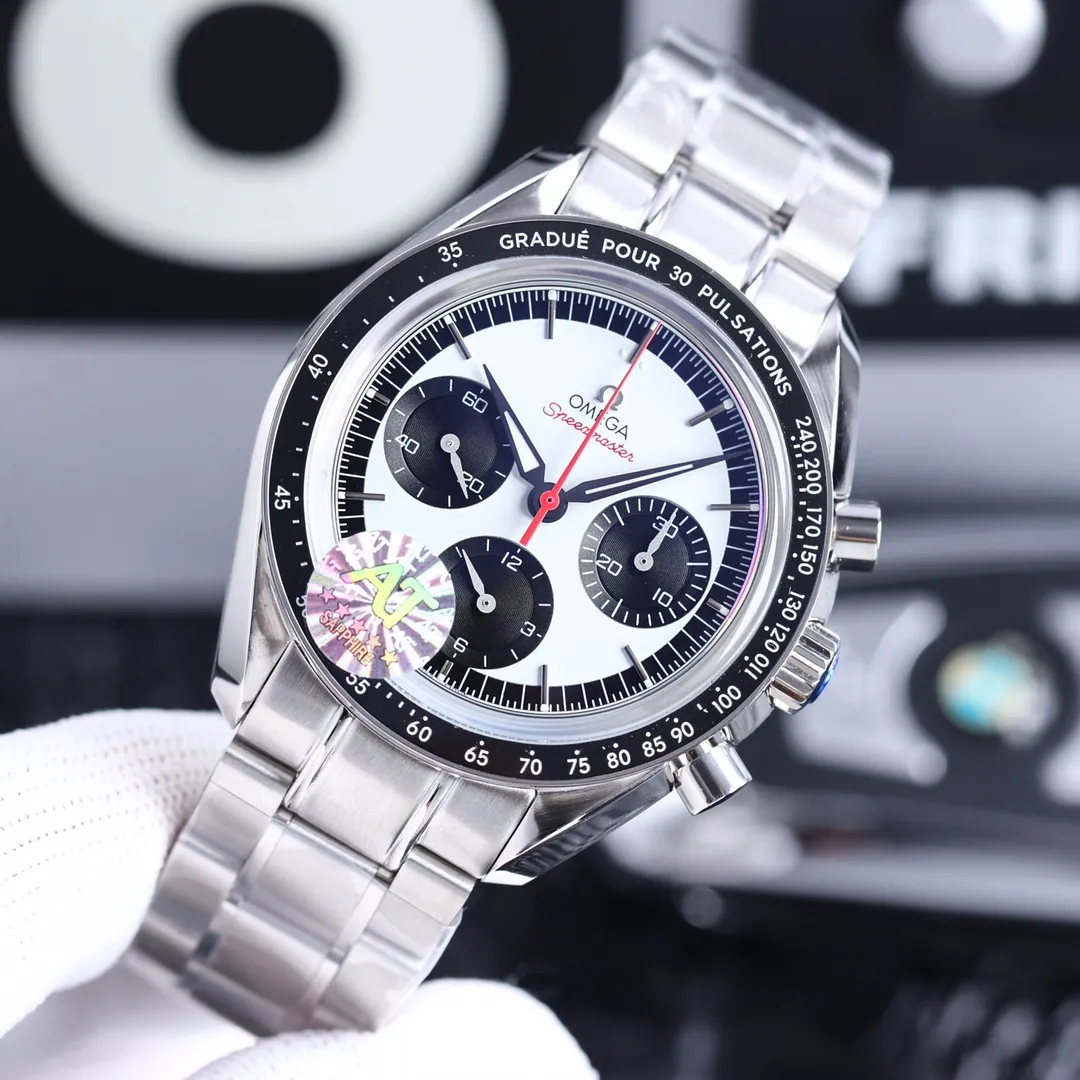 【Top replica】💰4500! The new Omega Moon Landing Speedmaster is back [Professional Moon Watch] The core of the Speedmaster story is that Armstrong was taken to the moon (the watch was left in the space capsule). The case is made of imported 316 stainless steel, made of Lasha, with exquisite angles and three-dimensional clarity. It is equipped with a ceramic bezel. The luminous dial is made of luminous materials imported from Switzerland after repeated printing processes. It is paired with a sapphire crystal mirror on the lid. The case size is 42 mm and can be paired with a stainless steel strap or a "NATO" NATO military strap. The movement adopts the self-winding top Swiss 7750 movement. Only after playing with the chronograph movement is it complete! You won’t know until you try!