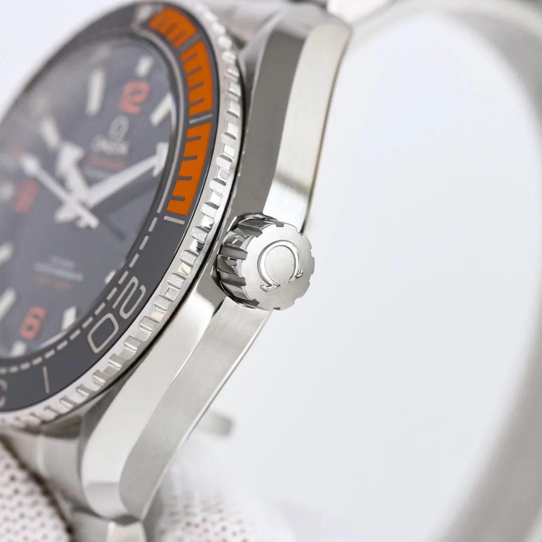 【High-end replica】💰1240! 【Customized all-in-one machine】💰1720! 【Top replica】💰4500! Omega·OMEGA OB2 Seamaster Series 600-meter Diving Watch Newly designed automatic mechanical men's watch Cal.8900 movement Double T black balance wheel 43mm Steel strap is calm and atmospheric, separate strap The tape is fashionable and light. The picture is taken as a top replica!