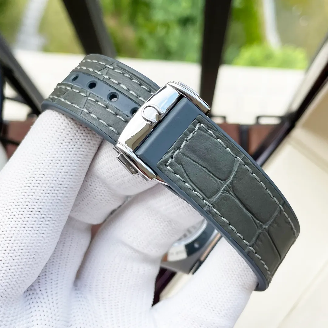 【High-end replica】💰1300! 【Customized all-in-one machine】💰1920! 【Top Replica】💰Private chat! Omega Constellation Series Men's Mechanical Watch, a new upgraded version will arrive in 2023. The quality is corrected and the 8500 movement splint is specially designed. [Movement] Re-engraved and restored 8500 coaxial movement. The see-through bottom movement can be seen at a glance and is perfectly presented. [Case] 316L stainless steel case, made by exclusive CNC process, with arched wear-resistant super-strong glass, clear text lines and well-proportioned checkering. It is three-degree waterproof and has a diameter of 41/11mm. [Watch chain] Italian imported cowhide rubber strap with original folding clasp