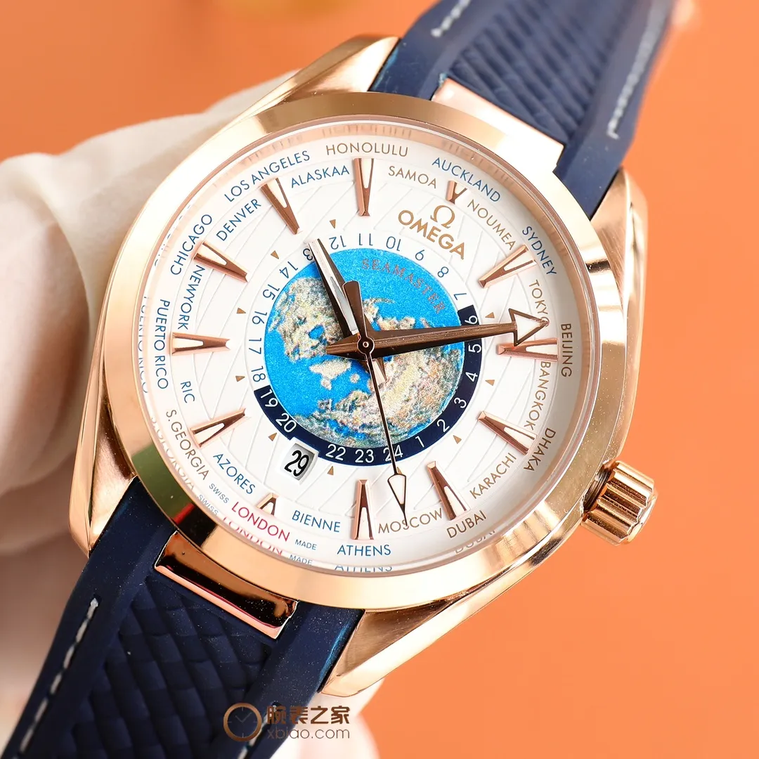 【Customized all-in-one machine】💰1720! The Omega Seamaster Aqua Terra world time watch has become popular all over the world since its launch! The new Aqua Terra world time watch launched this year continues the exquisite craftsmanship and exquisite details of the previous model, and incorporates more advanced watchmaking technology. For watch fans who are keen on watch design, every detail of this watch is made by a famous factory. It is made of Aqua Terra style stainless steel, polished and brushed. The blue rubber strap continues the consistent design style of the Aqua Terra series. Sales have always been leading - the 150-meter series - with the launch of a new single product - breaking through the theme again: [Classic hot model to create greater glory] Brand: Omega (distinguished quality) Return of the ultimate product) Hot model type: Fine men's watch (high quality) [Haima 150 series] 316 stainless steel strap: Material: Mineral super strong sapphire mirror (wear-resistant) embossed essence, vast and majestic, unique ingenuity, wrist treasure size: 40mm in diameter, 10mm thick, hot sale! Welcome to reprint🔥Top products, high quality products constantly🔥