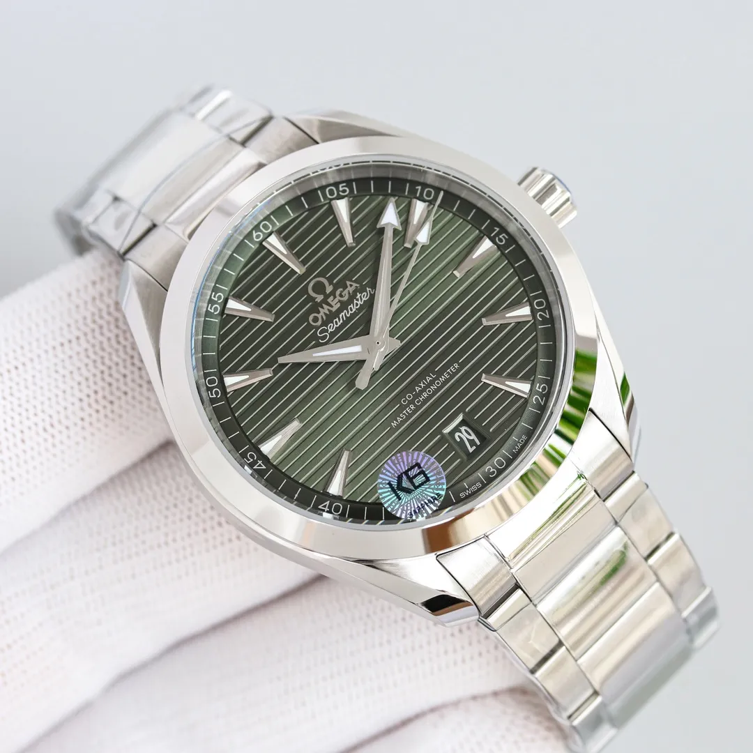 【Top Replica】💰Private chat! Omega Seamaster 150m Aqua Terra Observatory 41mm 1: Free choice of tape/steel tape. 2: Made of stainless steel, the horizontal “teak” dial is unique. 3: Screw-in embossed technology crown with new “cone-shaped” design, more convenient for debugging. 4: The sides are exquisitely brushed and polished, and the bottom cover has a new corrugated design. 5: Equipped with the new version of Omega 8900 movement, which is accurate and reliable! 6: Upper and lower sapphire coated with AR glass, capable of everything from land to ocean!
