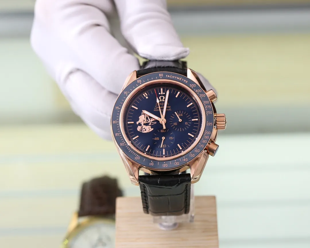 【Foreign Trade Import】💰1720! Omega (top quality, outstanding debut) 🎉🎉 [Type]: Boutique men's watch (top grade) exquisite [Strap]: 316L stainless steel strap (durable) [Movement]: Imported VK quartz movement (precise) [Material]: Mineral super strong mirror (wear-resistant) Exquisite quality Generous style Excellent temperament Wisdom and exclusivity [Size]: 42mm diameter, 12mm thick, hot sale on the market! Welcome to reprint!