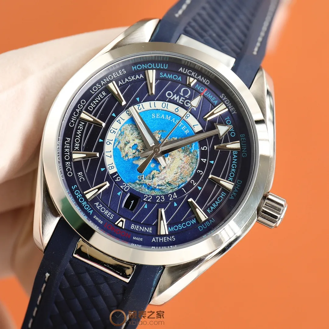【Customized all-in-one machine】💰1720! 🔥🔥🔥｛Watch Home Brand News｝A few years ago, the Omega Seamaster Aqua Terra world time watch became popular all over the world as soon as it came out and has always been popular! The new Aqua Terra world time watch launched this year continues the exquisite craftsmanship and exquisite details of the previous model, and incorporates more advanced watchmaking technology. For watch fans who are keen on watch design, every detail of this watch is made by a famous factory. It is made of Aqua Terra style stainless steel, polished and brushed. The blue rubber strap continues the consistent design style of the Aqua Terra series. Sales have always been leading - the 150-meter series - with the launch of a new single product - breaking through the theme again: [Classic hot model to create greater glory] Brand: Omega (distinguished quality) Return of the ultimate product) Hot model type: Fine men's watch (high quality) [Haima 150 series] 316 stainless steel strap: Material: Mineral super strong sapphire mirror (wear-resistant) embossed essence, vast and majestic, unique ingenuity, wrist treasure size: 40mm in diameter, 10mm thick, hot sale! Welcome to reprint🔥Top products, high quality products constantly🔥
