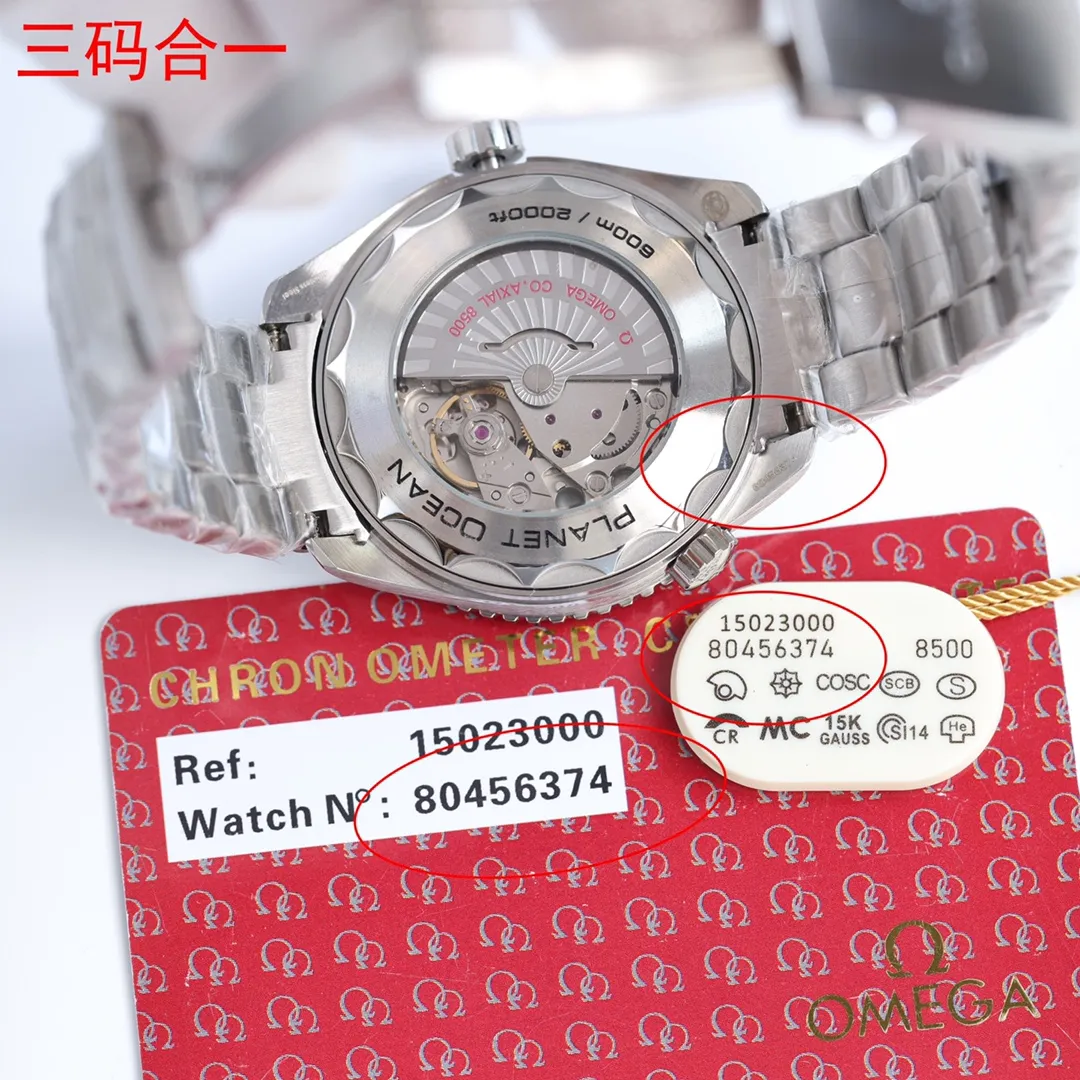 【High-end replica】💰1160! 【Top replica】💰1920! The entire range of Omega Seamaster watches has once again reached its peak! In 2020, the official highly recommended Seamaster series 600-meter diving watch has exclusive quality on the entire network [Movement] Equipped with 💯 brand new Japanese original Citizen 8215 automatic mechanical movement, original see-through design, corrected movement 8500 restoration all-in-one machine, 0️⃣repair, accurate running time, strong practicality, 100% waterproof [Glass] Double-bright Sapphire shock-proof and scratch-proof glass Equipped with arched wear-resistant and scratch-resistant glass, it is three-level waterproof and can swim with confidence🏊, watch diameter 39.5/11mm [Case] Made of 316L stainless steel case, equipped with the only original ceramic one-way rotating chronograph ring in its class [Belt] The buckle is polished from 316L fine steel, imported Italian cowhide and imported frog glue to show the endless quality. It is equipped with the only original Omega stretch buckle in its class, which can be finely adjusted. It is the best value in its class. Please certify the exclusive KKS details. The KKS exclusive quality code is 80456374. Welcome to compare the quality.