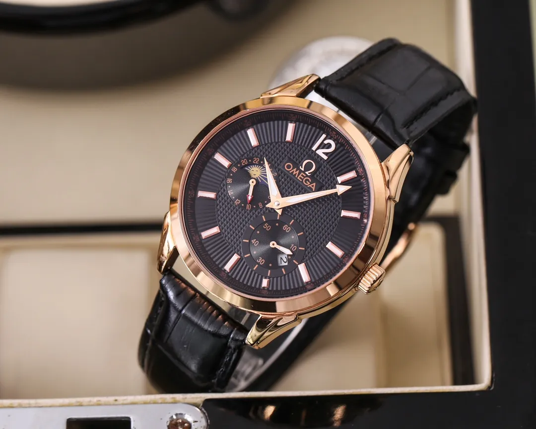 【Foreign trade import】💰1280! Omega (exquisite, wise work) values ​​quality Type: Exquisite men's watch (more excellent) Best design Strap: Genuine cowhide/316L stainless steel strap (more durable) Very popular Movement: Top mechanical movement (stable) Material: Mineral super strong mirror (wear-resistant) Real man's wise style Strong three-dimensional sense Special design Return with great reputation Size: 40mm diameter 12mm thick Smart launch! Welcome to reprint!