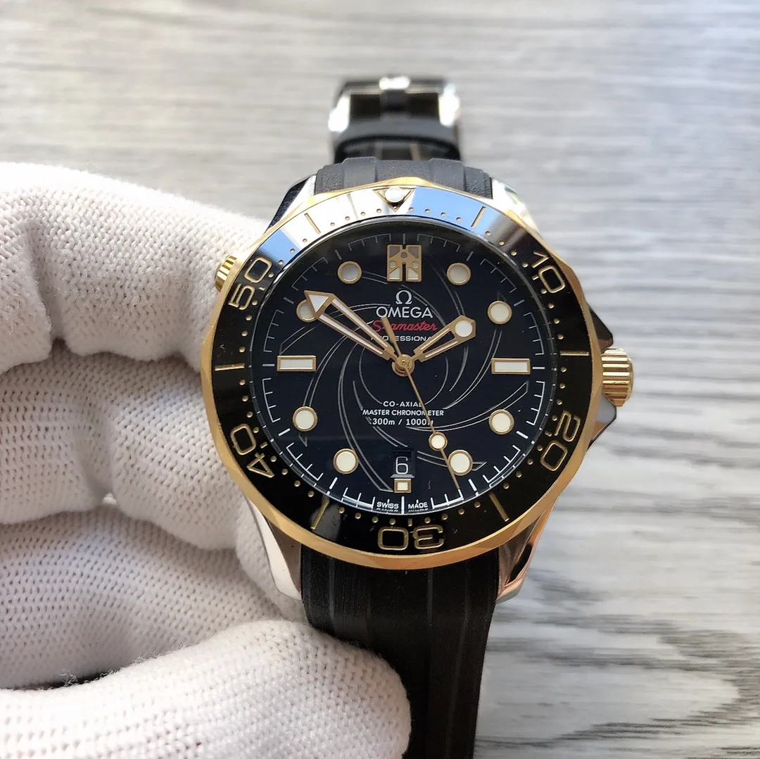 OMEGA Seamaster 210.61.42.20.01.001 🎮B28 Hot item: 300-meter diving watch James Bond, every man has a 007 dream in his heart, cold, rational and brave. Crafted with VS ingenuity, your 007 dream will come true. A mysterious surprise for you! Once you have it, there's nothing else to ask for! Clone 8800 automatic mechanical movement 🎮 Ceramic bezel, sapphire mirror, exclusive 007 nameplate on the side of the case ~ Incomparably handsome 🎮 Sanjie exquisitely recommends men’s mechanical watches SJ carefully creates ultra-realistic photo shoots for you