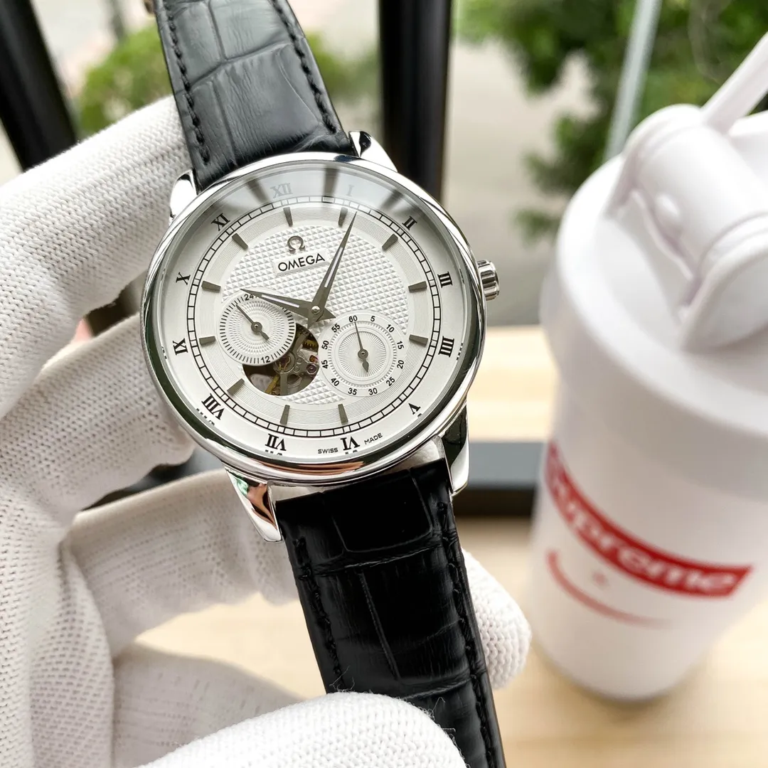 【Foreign trade import】💰1300! OMEGA's high-quality men's watches are noble, gentlemanly, fashionable and versatile, and are the latest hot models. Using fully automatic mechanical movement, 316 stainless steel material, imported genuine cowhide strap, mineral super mirror, size: diameter 41mm, thickness 12mm