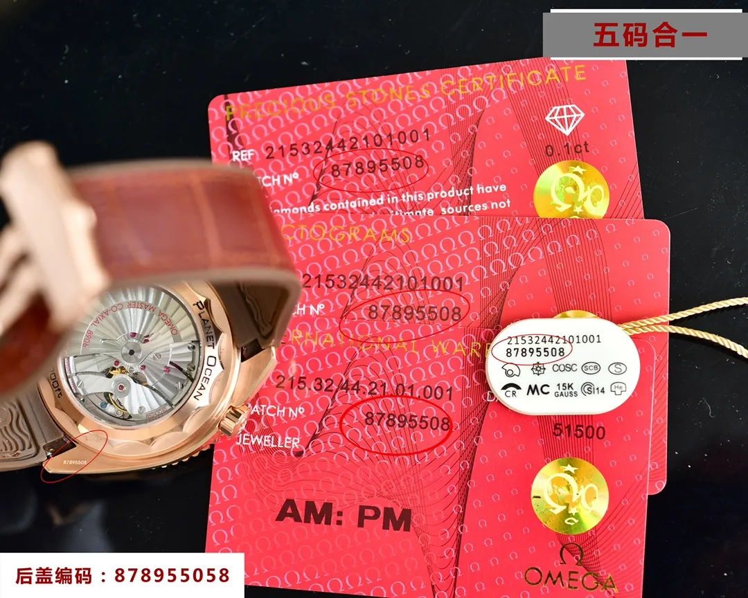 Omega Planet Ocean 600m GMT 24-hour display (can monotonic GMT function) five codes in one, warranty card, diamond card, observatory certification card, hang tag, etc. Exclusive number 87895505, exclusive quality, exclusive packaging. In 2021, the official website strongly recommends the exclusive quality of the Seamaster series 600-meter diving watch. [Model] 215.32.44.21.01.001 [Movement] Equipped with 8900/8906 automatic mechanical movement, original see-through design, corrected movement, accurate running time, strong practicality, 100% waterproof [Glass] With arched wear-resistant glass, diameter 43.5mm, thickness 15.5mm [Case] Made of 316L fine steel case, post-processed and polished, equipped with the only original one-way rotating chronograph ring with a ceramic ring in its class [Watch strap] Belt/tape/steel strap, buckle steel strap 316L fine steel brushed and polished, Italian imported cowhide with imported frog glue, steel strap with original Omega stretch buckle of the same level, fine-adjustable buckle, great value for the same level, please certify the exclusive details, the exclusive quality code is 87895505 Authentic copy-Reprint