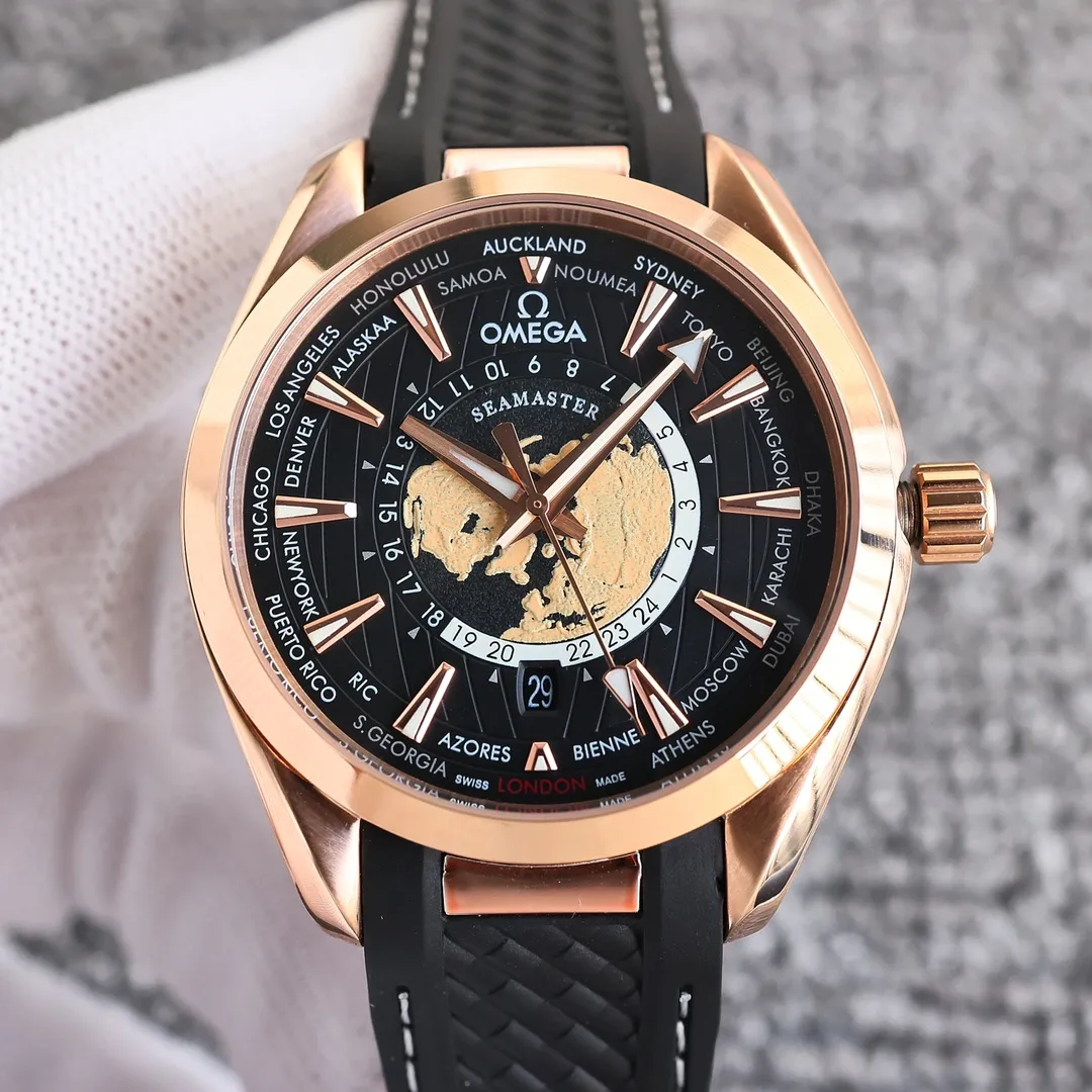 【High-end replica】💰1240! 【Customized all-in-one machine】💰1720! The Omega Seamaster Aqua Terra world time watch has become popular all over the world since its launch! The new Aqua Terra world time watch launched this year continues the exquisite craftsmanship and exquisite details of the previous model, and incorporates more advanced watchmaking technology. For watch fans who are keen on watch design, every detail of this watch is made by a famous factory. It is made of Aqua Terra style stainless steel, polished and brushed. The blue rubber strap continues the consistent design style of the Aqua Terra series. Sales have always been leading - the 150-meter series - with the launch of a new single product - breaking through the theme again: [Classic hot model to create greater glory] Brand: Omega (distinguished quality) Return of the ultimate product) Hot model type: Fine men's watch (high quality) [Seamaster 150 series] 316 stainless steel strap: Material: sapphire mirror (wear-resistant) embossed essence, vast and majestic, unique ingenuity, wrist treasure size: 40mm in diameter, 10mm thick, hot sale on the market! Welcome to reprint🔥