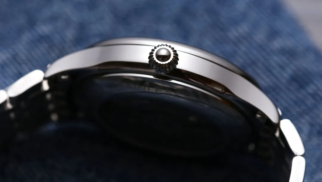 【High-end replica】💰1720! Omega - Omega, men's watch, equipped with 8215 fully automatic mechanical movement imported from Japan, 9-digit flywheel design, 10-digit 24-hour hour,... diameter 42/12mm, equipped with stainless steel case (finely polished), steel belt/belt optional, mineral glass mirror! Perfect workmanship interprets the essence of classics, simple and elegant, a must-choice for male idols! (Focus on original new machines) Don’t forget the original intention ~, JH...!