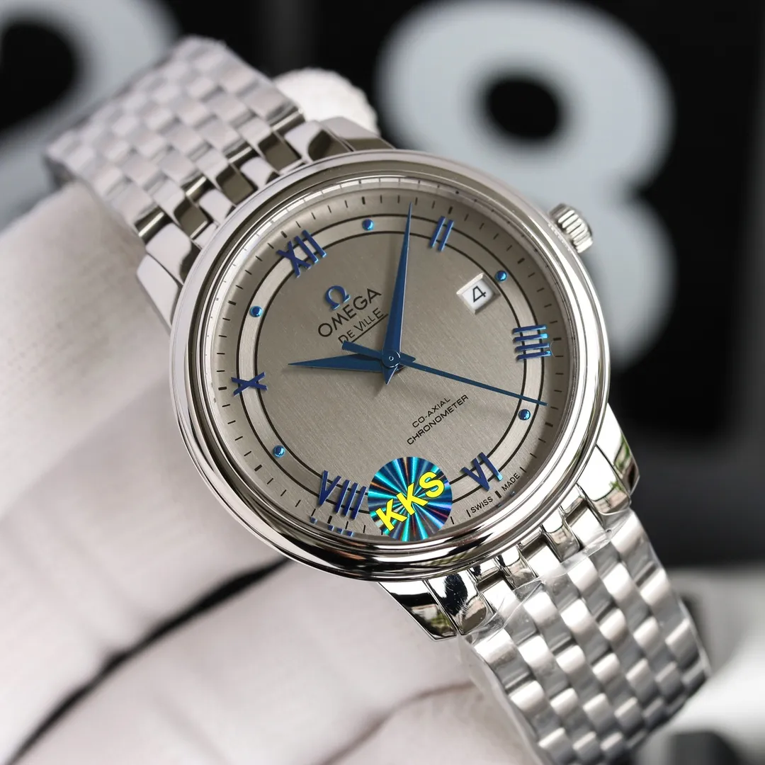 【Top replica】💰2400! Omega De Ville series men's mechanical watches, a new upgraded version will arrive in 2021. The modified quality is exclusively customized for the 8500 movement. Specially designed [Movement] Dedicated and made 0️⃣Reworked, replica Omega 8800 genuine movement, dual-calendar automatic mechanical movement. Synchronous original transparent bottom design, clearly witnessing the original appearance of the high-performance and precise movement, the 316 stainless steel movement inner cover is truly repaired both internally and externally. [Case] 316L stainless steel case, made by exclusive CNC process, with arched wear-resistant super-hard sapphire scratch-proof glass, clear text lines and well-proportioned checkered pattern, three-level waterproof, safe for swimming🏊, watch diameter 41/11mm [Bracelet] Italian imported cowhide crocodile pattern strap with original folding buckle or 316 stainless steel original buckle optional