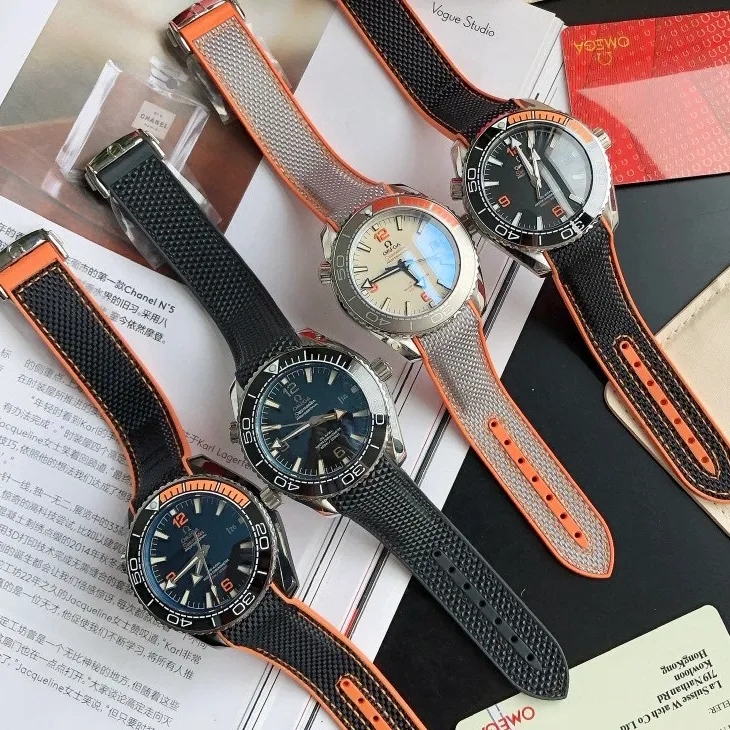High-end replica 💰1240! TW Taiwan Factory💰1720! 2024 new customized Omega Seamaster series 600-meter America's Cup limited edition diving watch has arrived. It is exclusively customized with original synchronization details. Each watch number is engraved with an identification number and will never be repeated. The ceramic bezel is unique to the entire network. It has a Citizen movement internally and the external repair details are synchronized with the original. [Movement] Equipped with 💯 Brand new Japanese original 9015 automatic mechanical movement, 0️⃣ repair, accurate running time, strong practicality [Case] Made of 316L stainless steel, electroplated in the vacuum furnace of the entire network, equipped with the only original ceramic one-way rotating chronograph ring in its class [Bracelet] Official synchronous rubber strap or 316 stainless steel chain of the Seamaster 600m Diving Watch produced by GD, with the only original push-pull adjustable clasp in its class ⚠️Please look for the exclusive quality of GD products