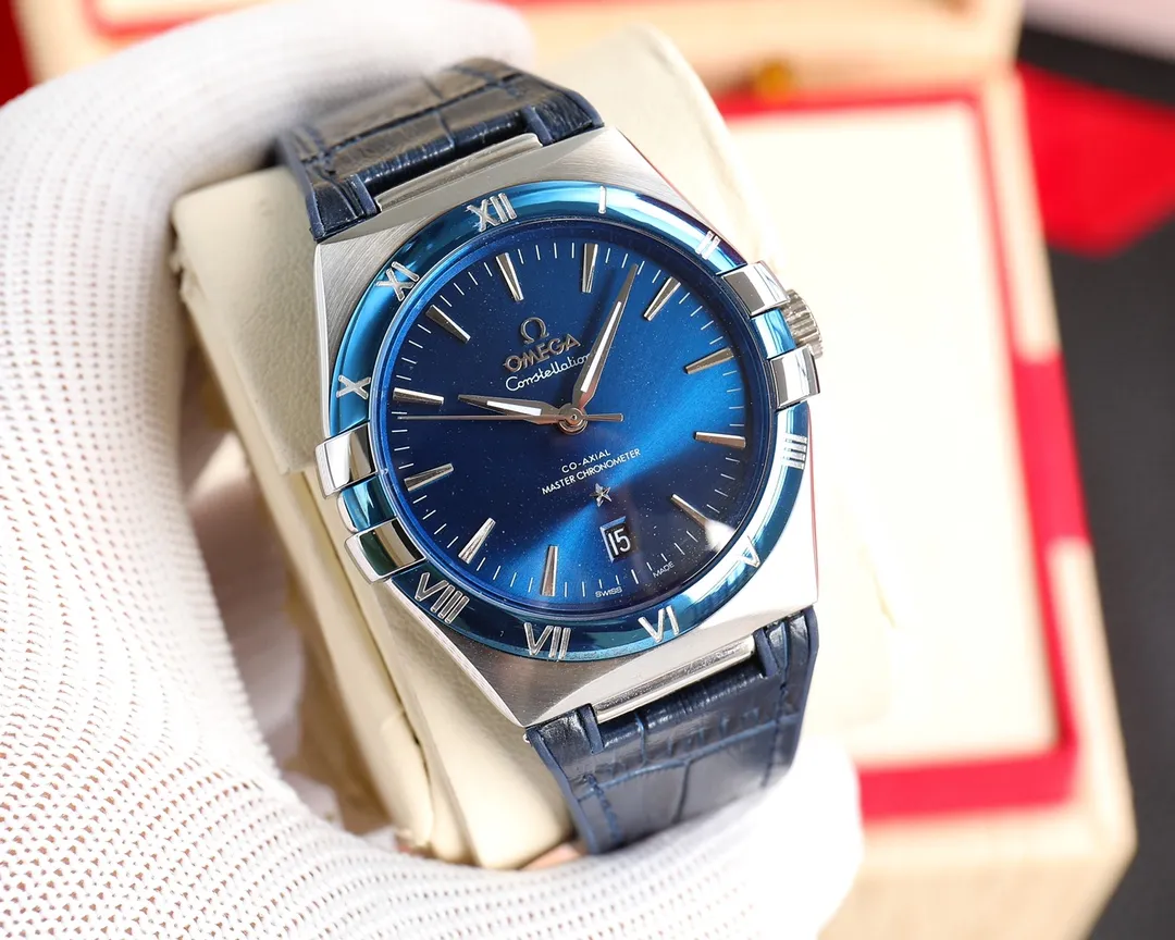 【High-end replica】💰1440! 【Customized all-in-one machine】💰1920! The fifth generation of OMEGA’s “Constellation Gents’” Constellation series still continues the classic star emblem and bezel claw elements, showing an elegant gentleman’s style. Size 39mm, equipped with 8900 fully automatic mechanical movement, sapphire mirror, made of German 316L stainless steel, top craftsmanship, original 1:1 replica and exclusive product! 🔥Top quality products with constant quality🔥