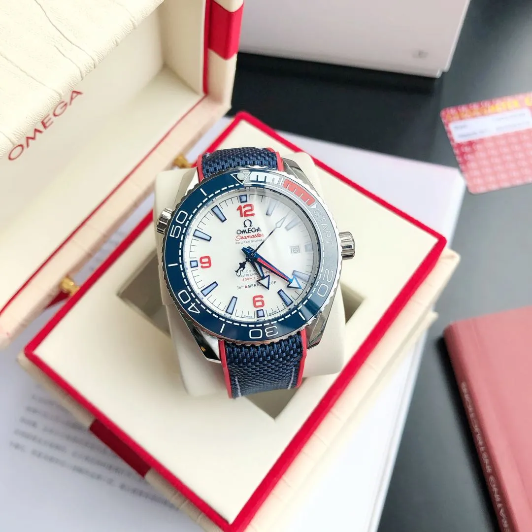 High-end replica 💰1240! TW Taiwan Factory💰1720! 2024 new customized Omega Seamaster series 600-meter America's Cup limited edition diving watch has arrived. It is exclusively customized with original synchronization details. Each watch number is engraved with an identification number and will never be repeated. The ceramic bezel is unique to the entire network. It has a Citizen movement internally and the external repair details are synchronized with the original. [Movement] Equipped with 💯 Brand new Japanese original 9015 automatic mechanical movement, 0️⃣ repair, accurate running time, strong practicality [Case] Made of 316L stainless steel, electroplated in the vacuum furnace of the entire network, equipped with the only original ceramic one-way rotating chronograph ring in its class [Bracelet] Official synchronous rubber strap or 316 stainless steel chain of the Seamaster 600m Diving Watch produced by GD, with the only original push-pull adjustable clasp in its class ⚠️Please look for the exclusive quality of GD products